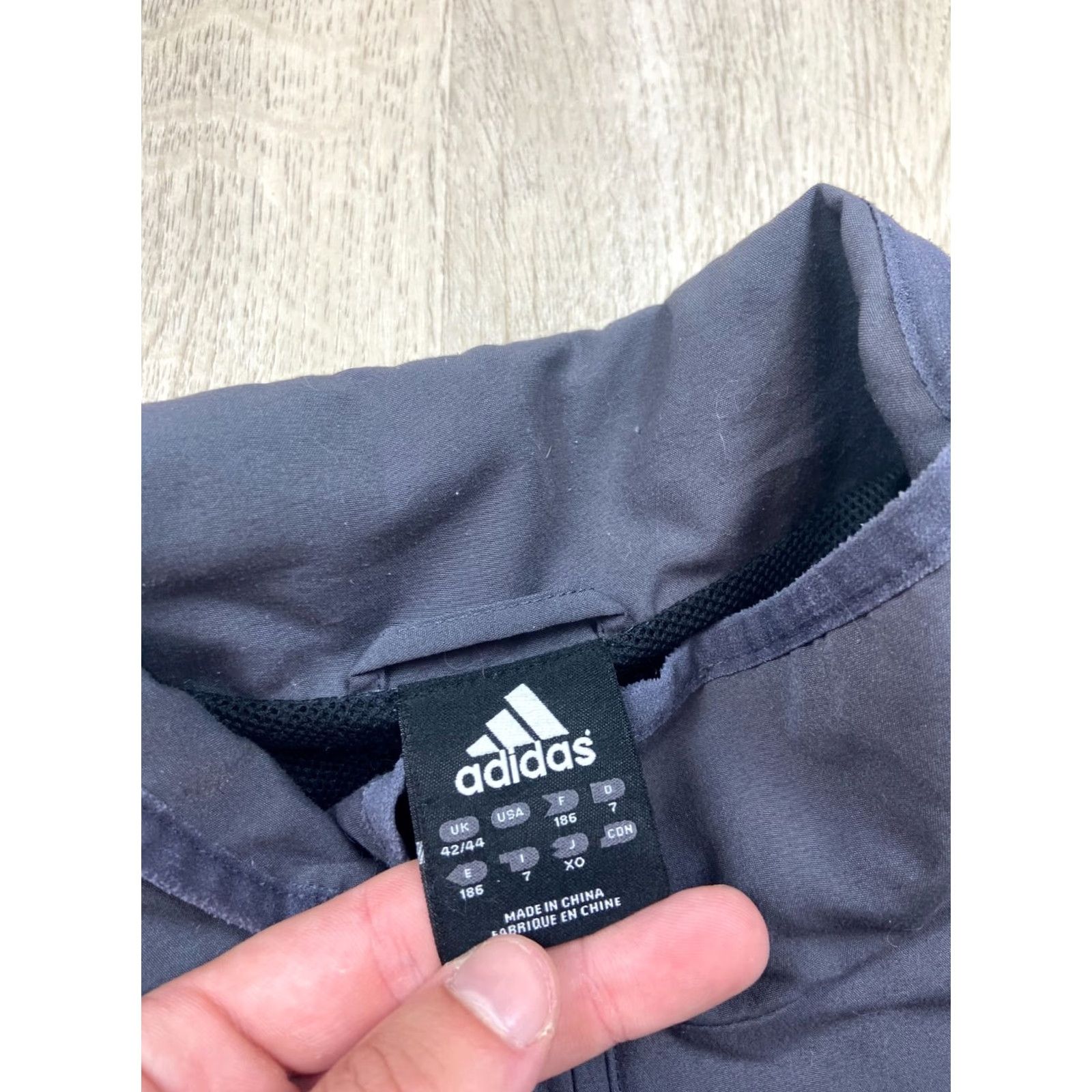 Adidas Adidas Tracksuit Jacket Pants L Mens Gray Vintage Set Includes Jacket Pants Shirt/Hoodie (adapt as one category: Tracksuit) Size 42R - 7 Thumbnail