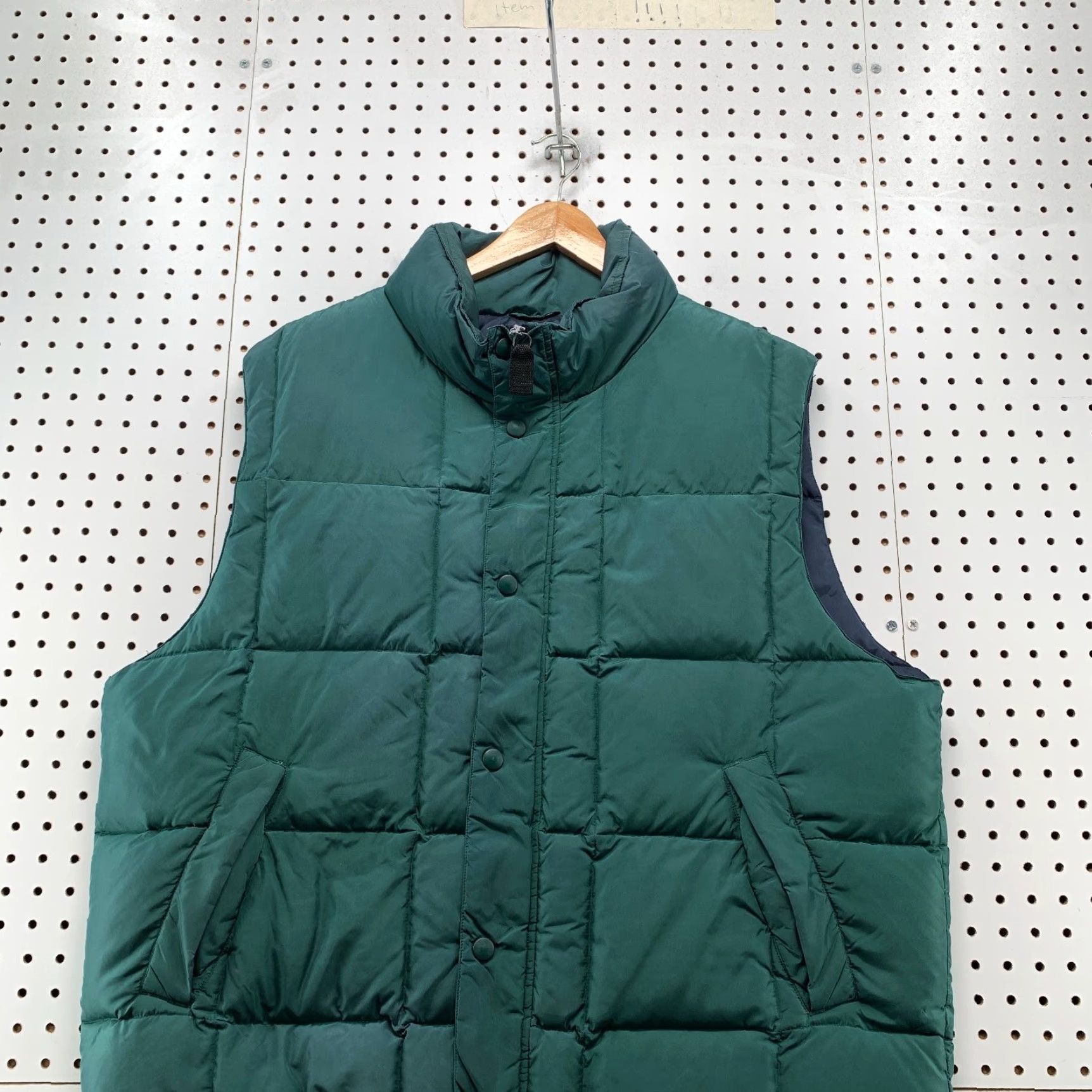 Vintage VINTAGE Outdoor exchange Vest Puffer Down Green XLT Tall Men Nylon Softshell Shell Outdoor Size US XL / EU 56 / 4 - 4 Thumbnail