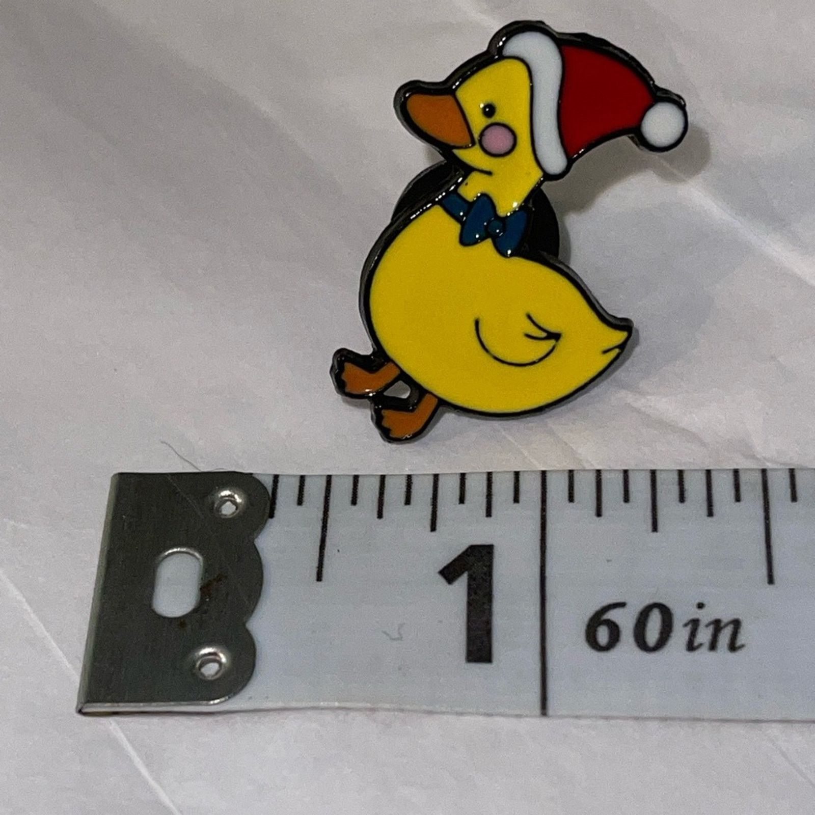 Other Santa Duck Christmas Hat Pin Brooch Size ONE SIZE - 1 Preview