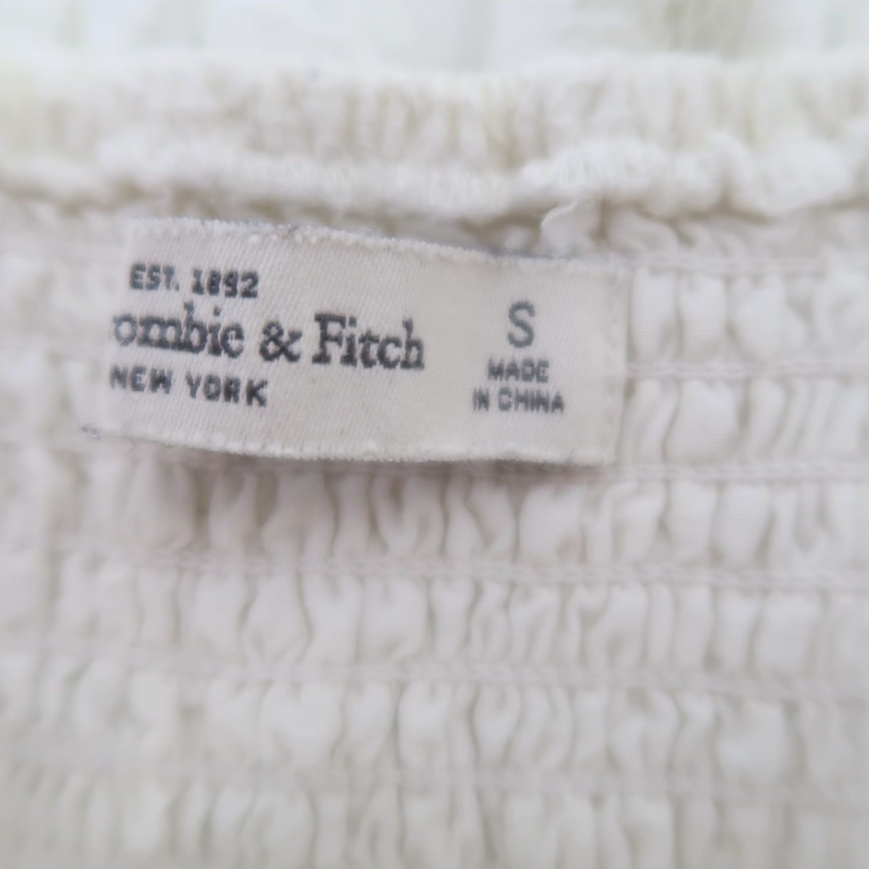 Abercrombie & Fitch Abercrombie & Fitch cream lace wrap style mini dress S Dress Women's Cream Floral Short Sleeveless Cotton Nylon Lace OS Size S / US 4 / IT 40 - 5 Thumbnail
