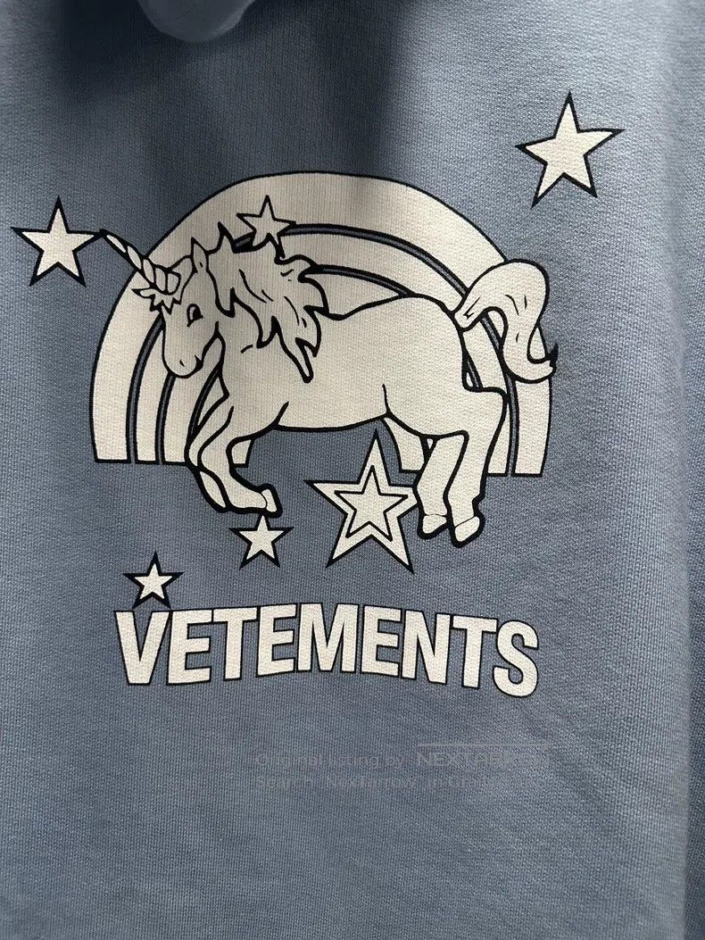 Vetements VETEMENTS Blue Unicorn Size US S / EU 44-46 / 1 - 3 Thumbnail
