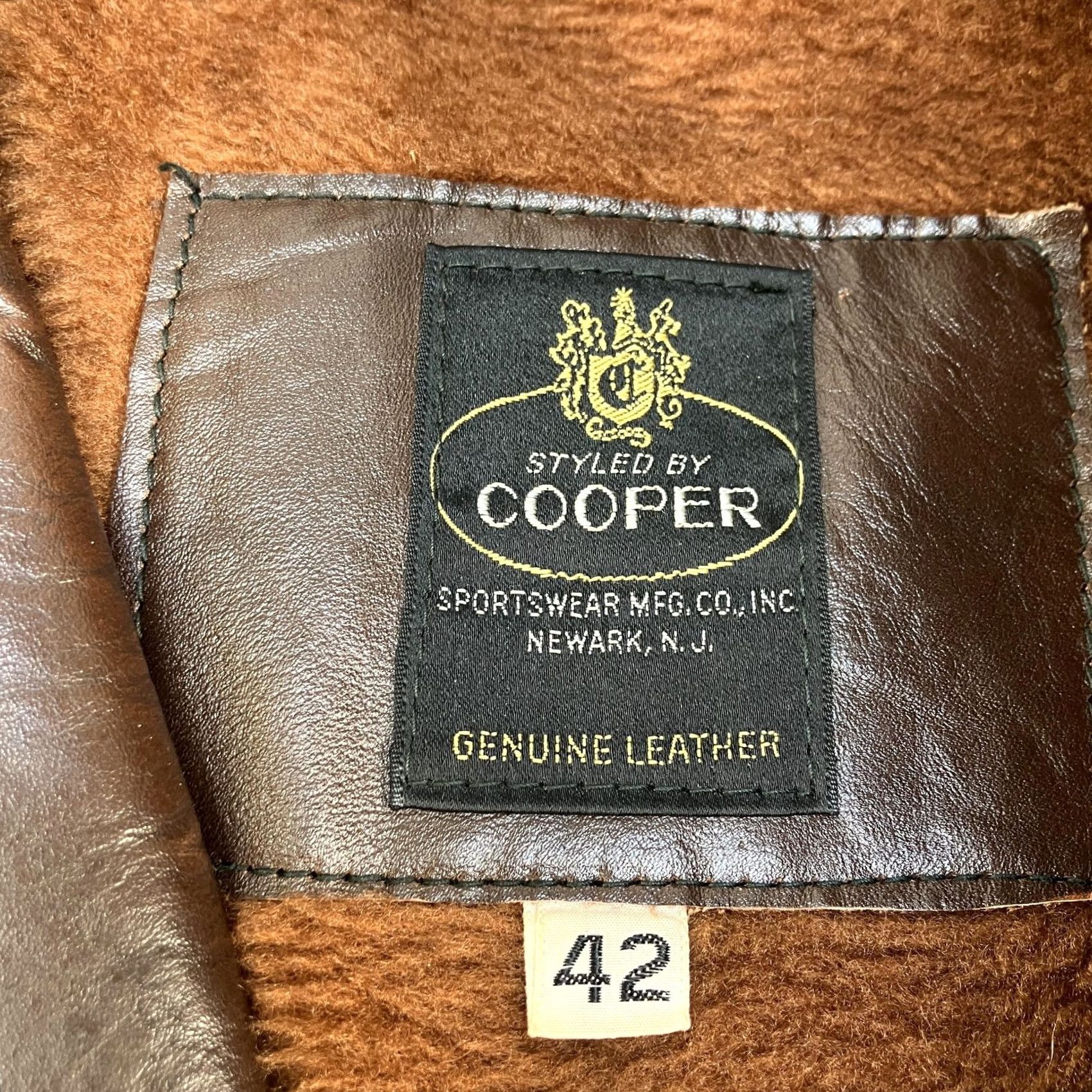 Vintage VINTAGE Cooper Leather Coat Mens 42 Brown Faux Fur Lined Car 70s Old Money Size US XS / EU 42 / 0 - 5 Thumbnail