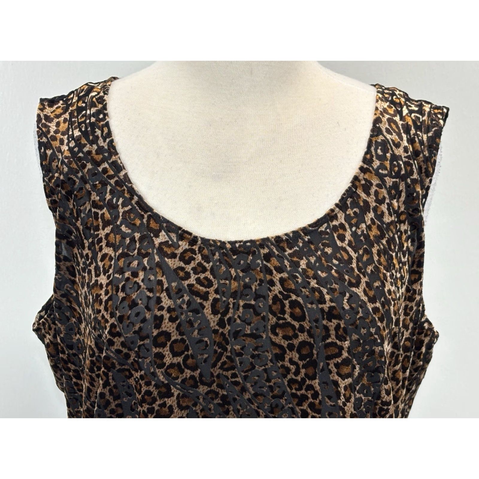 Vintage VINTAGE MSK Velvet Burnout Tank Top Women 2X Plus Animal Print Sleeveless Scoop Neck USA Made Y2K Shirt Size XXL / US 16-18 / IT 52-54 - 5 Thumbnail