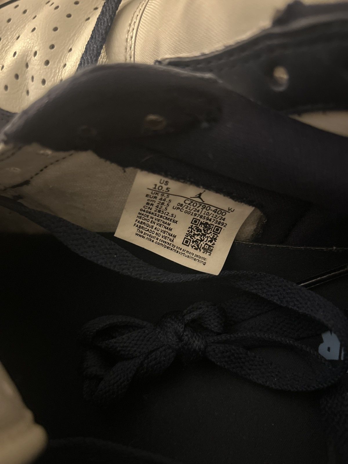 Jordan Brand Air Jordan 1 Low “Obsidian” Size US 10.5 / EU 43-44 - 6 Thumbnail