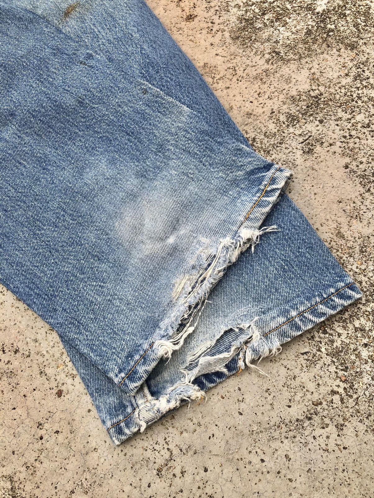 Levi's × Vintage 90s LEVIS 501 MADE IN USA Size US 31 - 6 Thumbnail