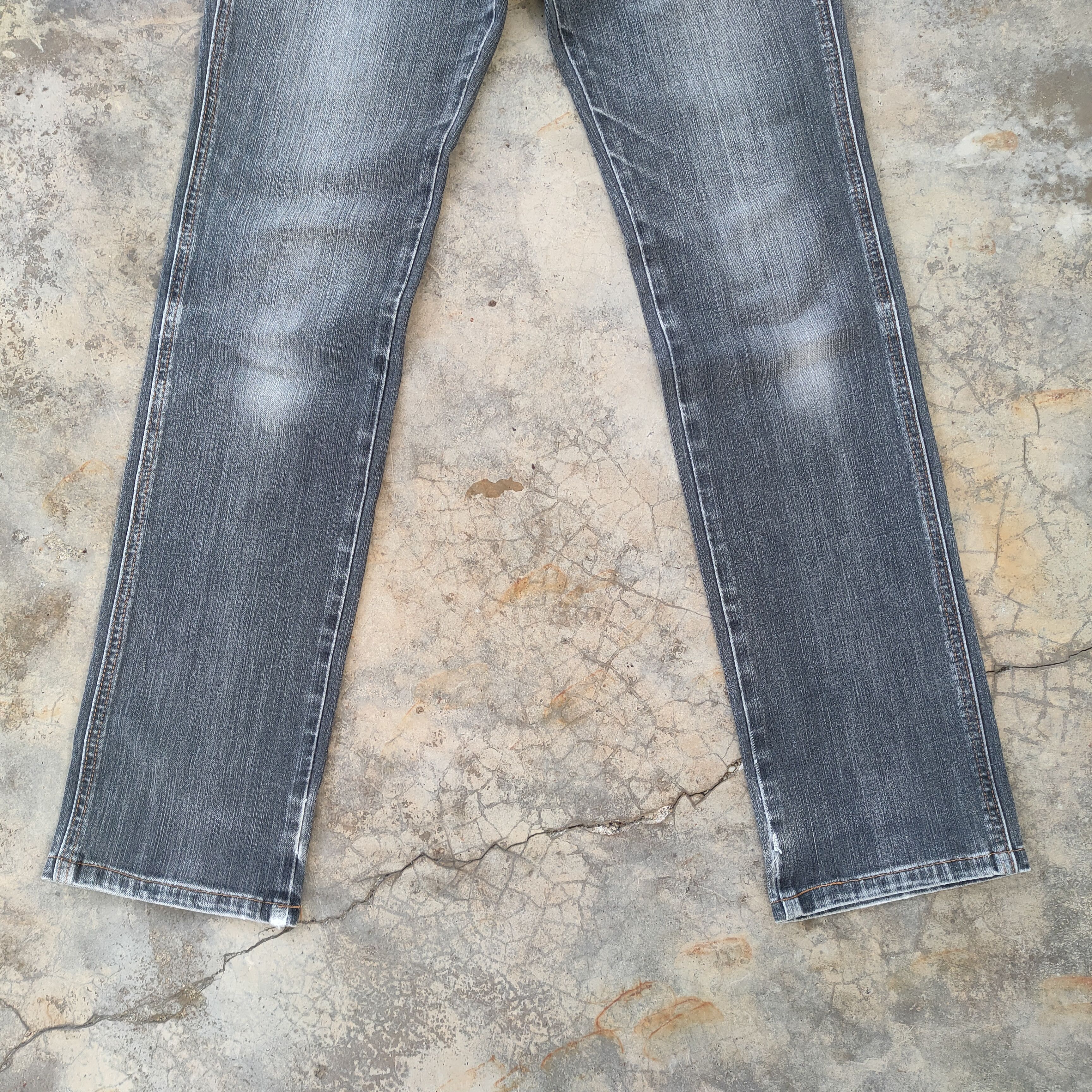 Japanese Brand × Jean × Vintage W30 VINTAGE JAPAN EC100 FADED BLACK JEANS DENIM PANTS Size US 30 / EU 46 - 3 Thumbnail