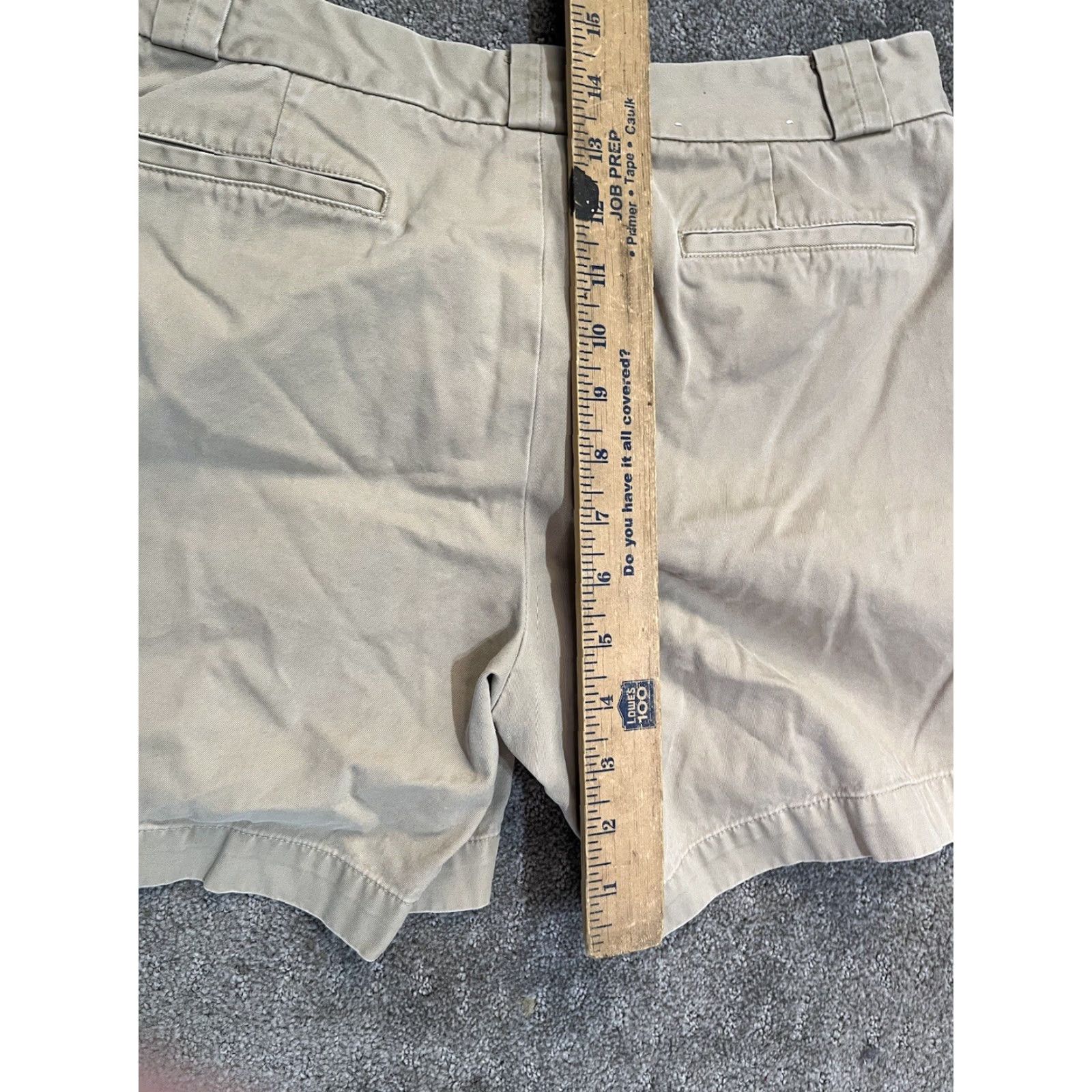 Gap Gap Women's Beige Chino Bermuda Shorts Size 8 Mid-Rise Solid Cotton Blend Flat Front Inseam 6 in Regular Style: Shortals? Size 30" / US 8 / IT 44 - 4 Thumbnail