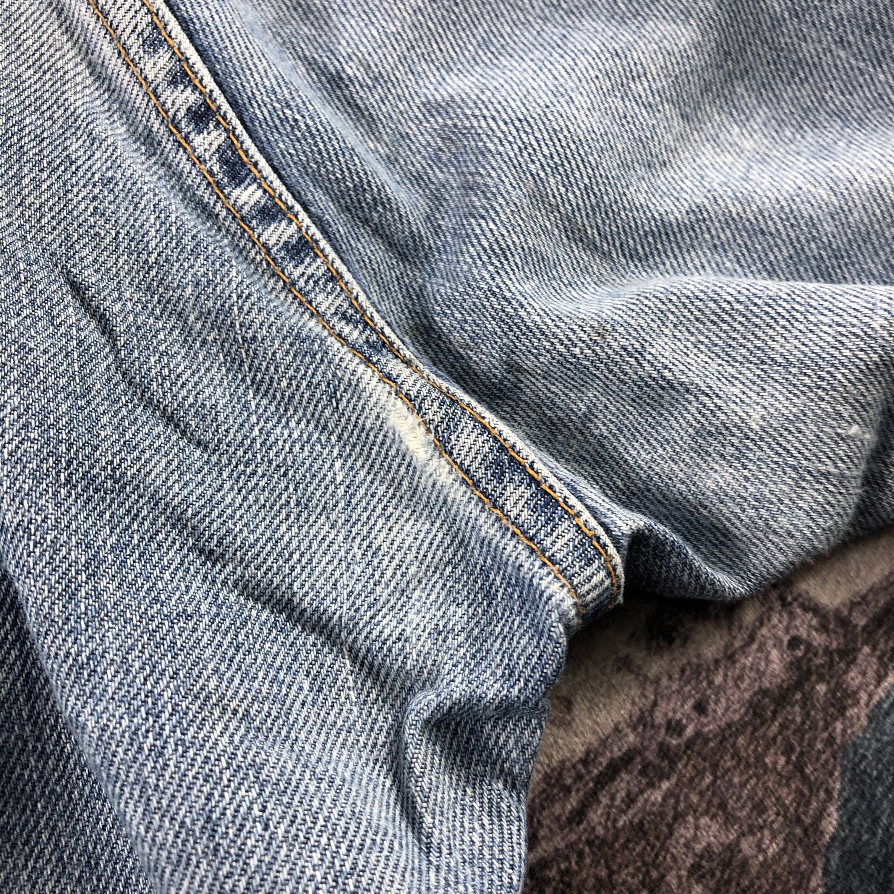 Levi's × Vintage Vintage 90s Blue Wash Levis 501 Jeans-JM2868 Size US 34 / EU 50 - 7 Thumbnail