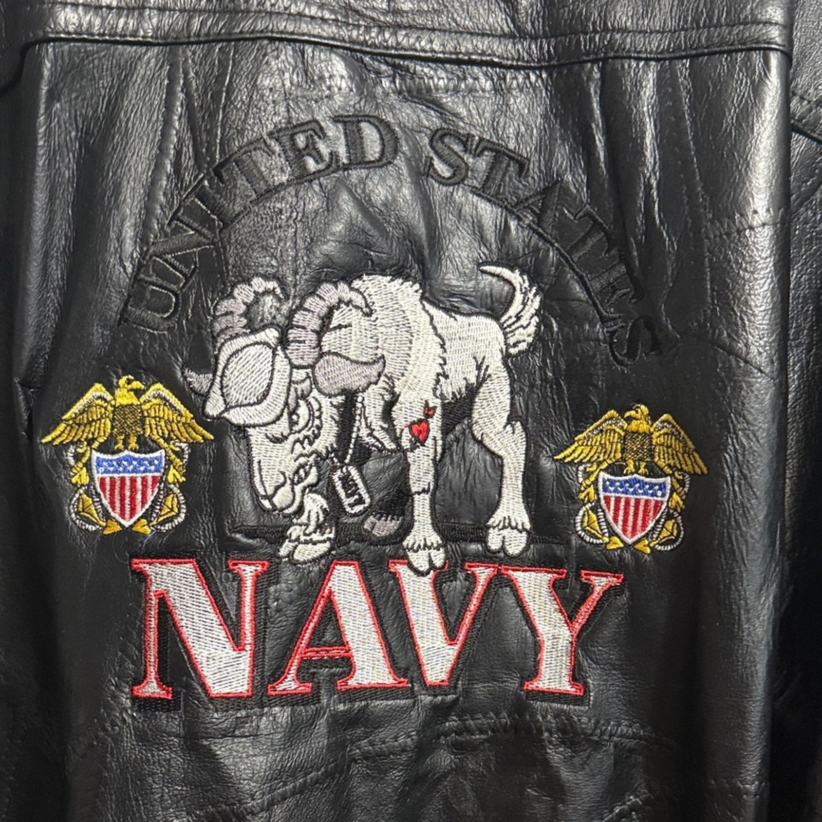 Vintage Vintage 90s Black Leather Bomber Jacket US Navy Deadstock Size US XXL / EU 58 / 5 - 4 Thumbnail