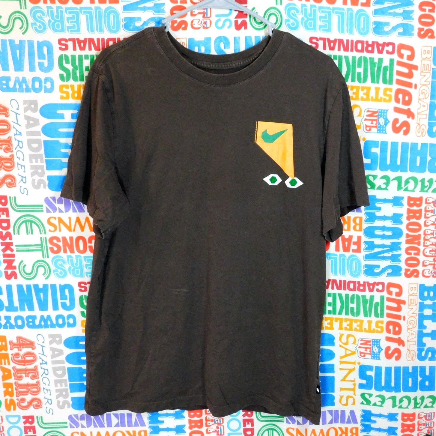 Nike Nike Sole Searching Tee Size L Brown Jeffrey Sincich Size US L / EU 52-54 / 3 - 1 Thumbnail