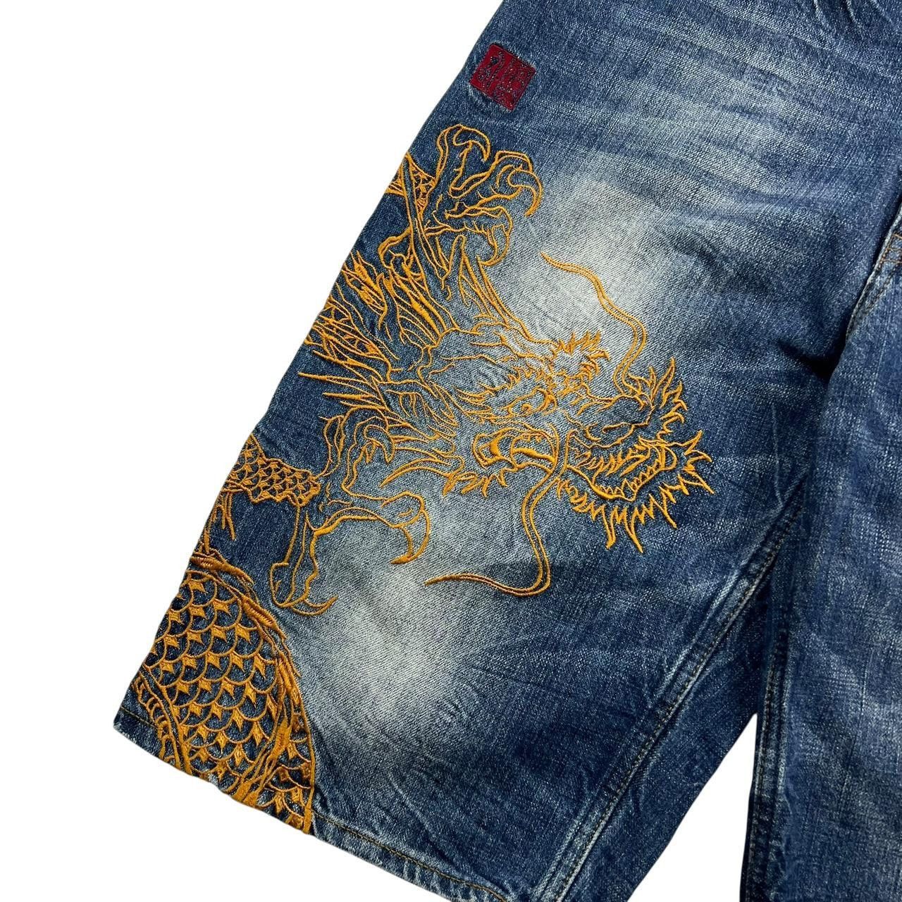 Karakuri Tamashii Karakuri Tamashii Embroidered Dragon Denim Shorts - Waist 35 Size US 35 - 3 Thumbnail
