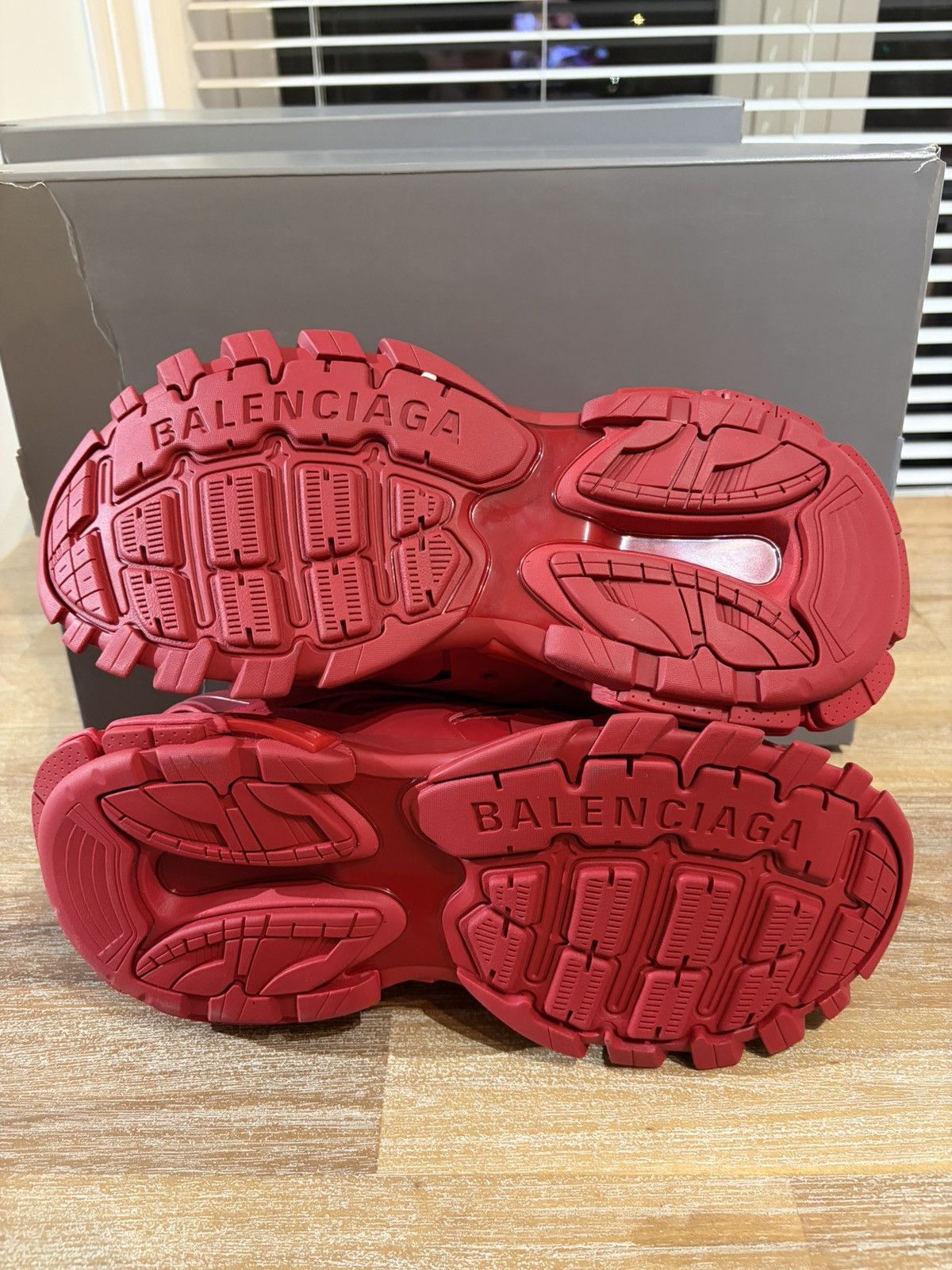 Balenciaga Red Balenciaga Track 1.0 Size US 11 / EU 44 - 2 Thumbnail