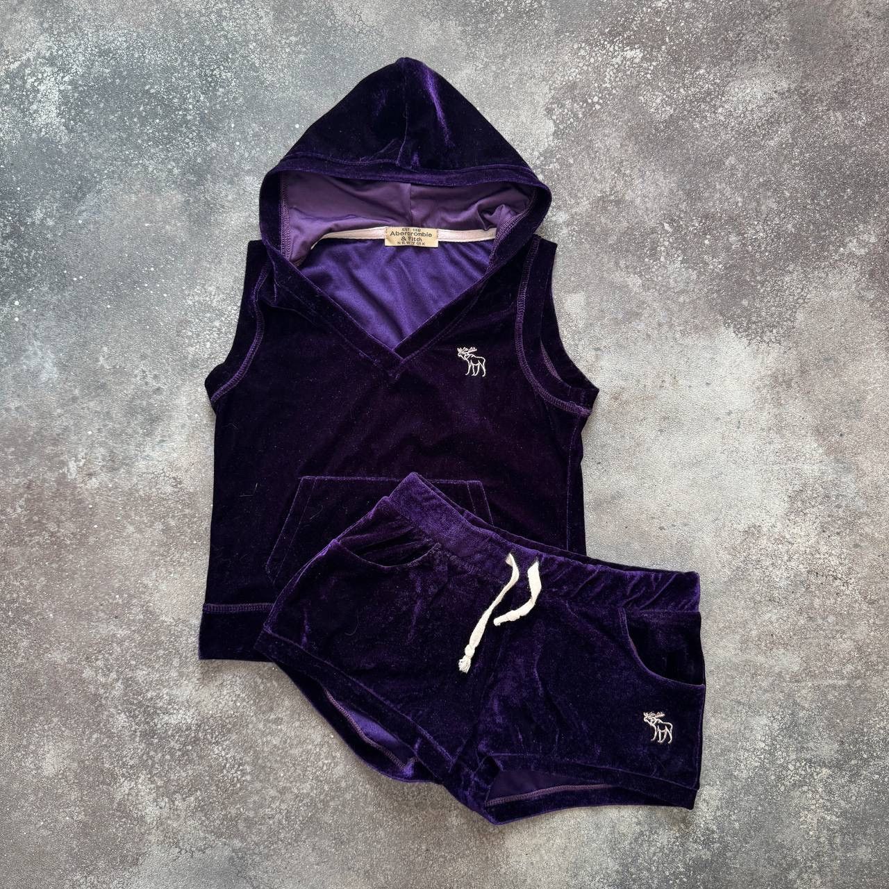Abercrombie & Fitch Abercrombie & Fitch Y2K Velour Set Hoodie & Shorts Size S / US 4 / IT 40 - 3 Thumbnail