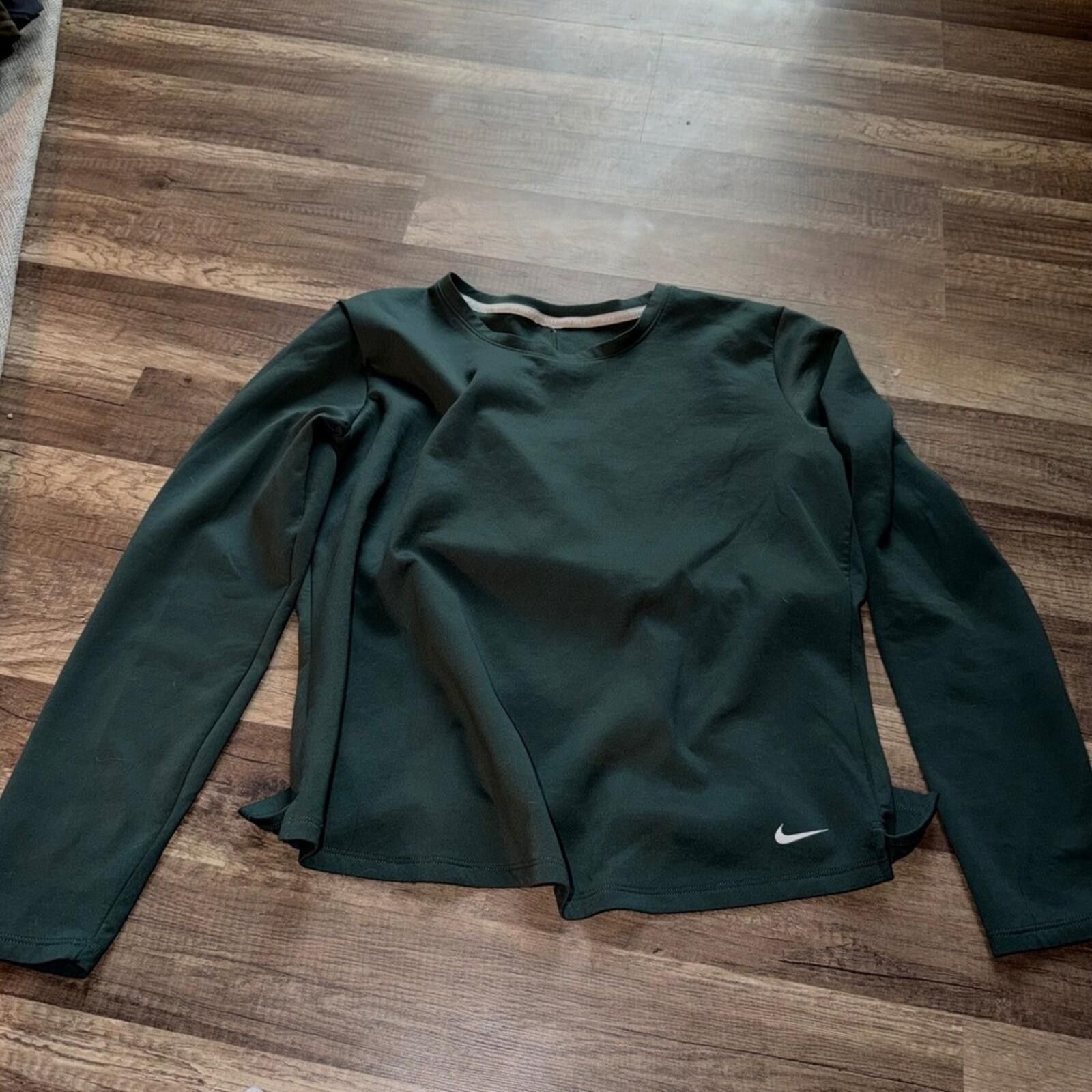 Nike Nike Long Sleeve Performance Training Shirt Forest Green Size M / US 6-8 / IT 42-44 - 1 Thumbnail