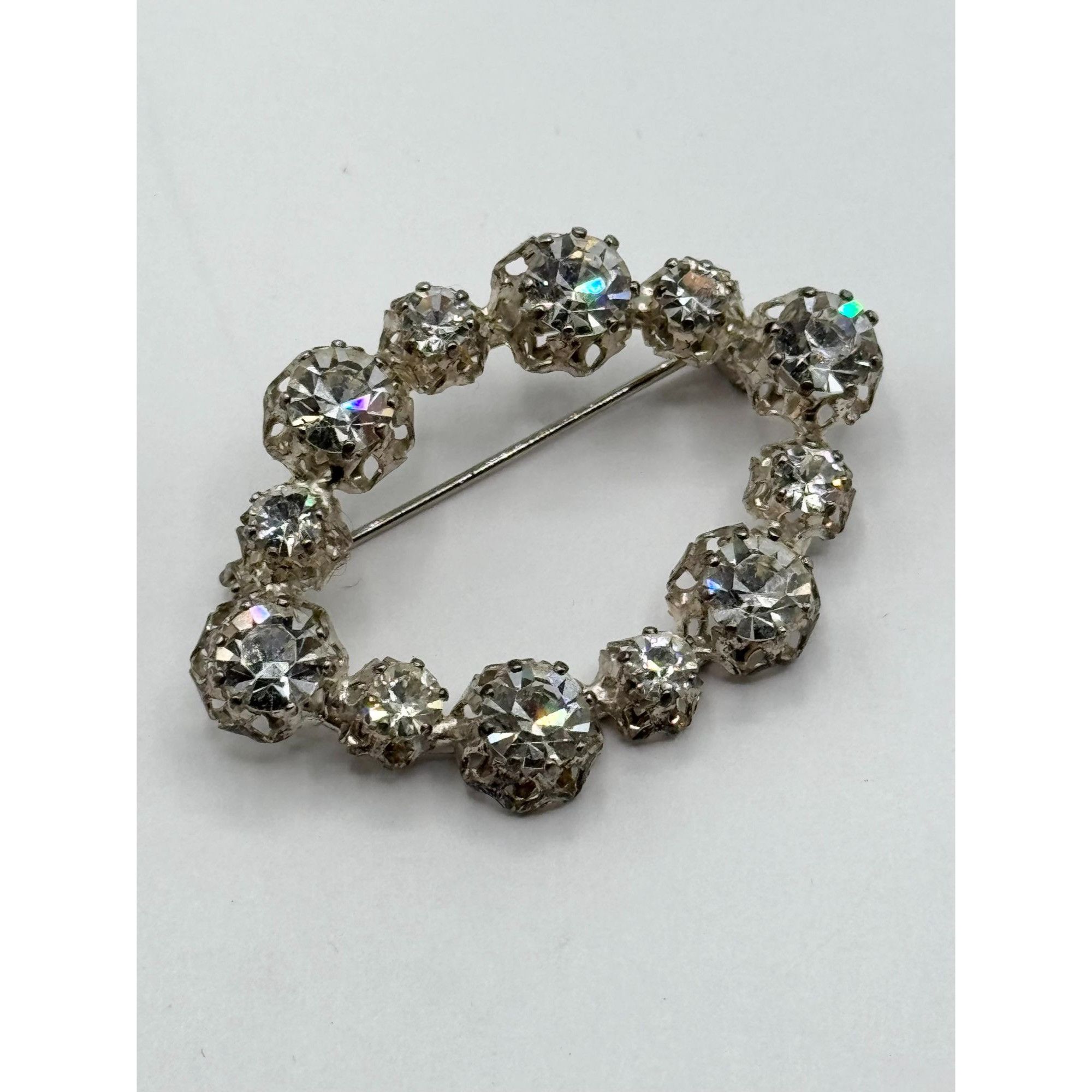 Vintage Estate signed made in Austria Glass Rhinestone Brooch Pin Size ONE SIZE - 3 Thumbnail