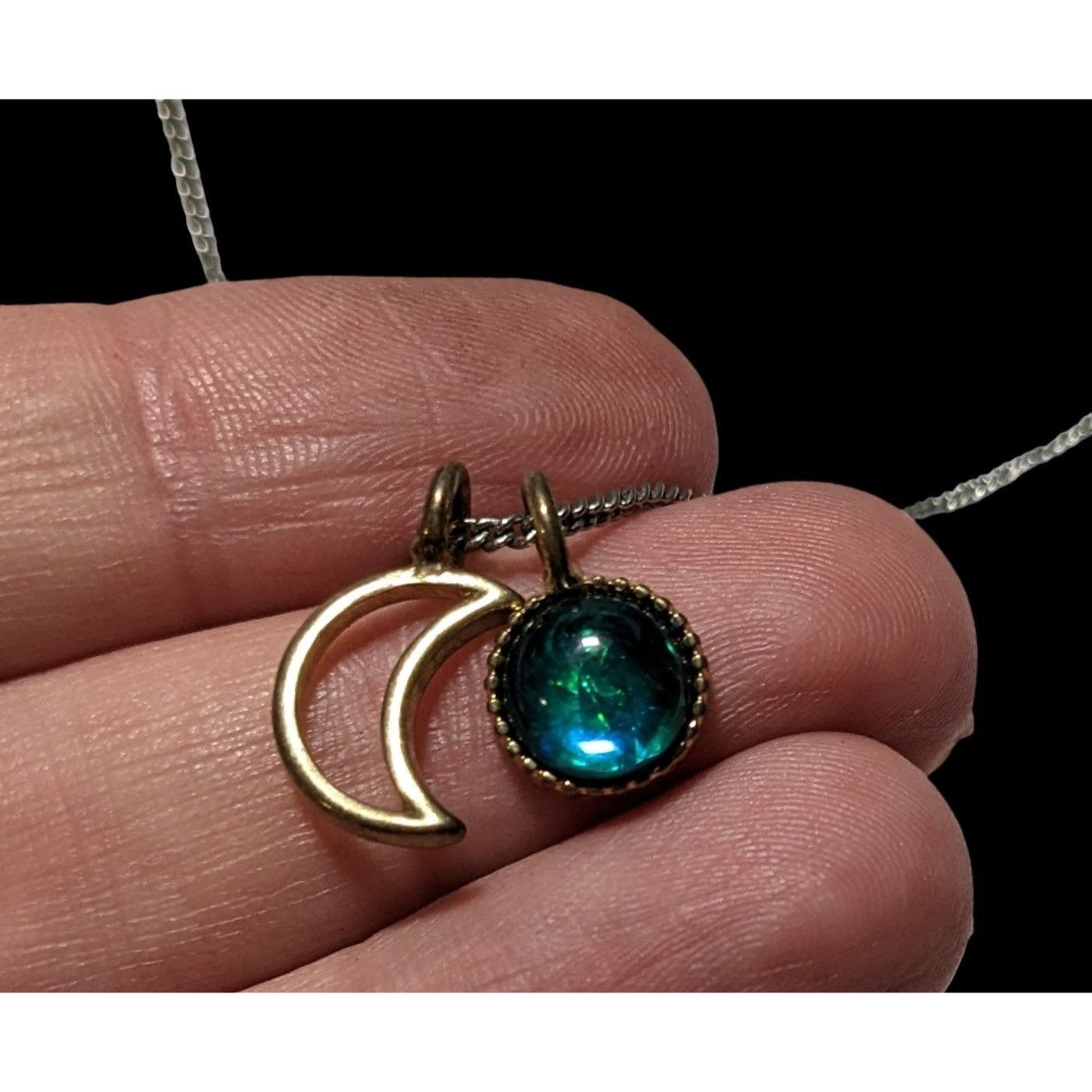 Other Minimalist Green Moon Charm Pendant Necklace Size ONE SIZE - 2 Thumbnail