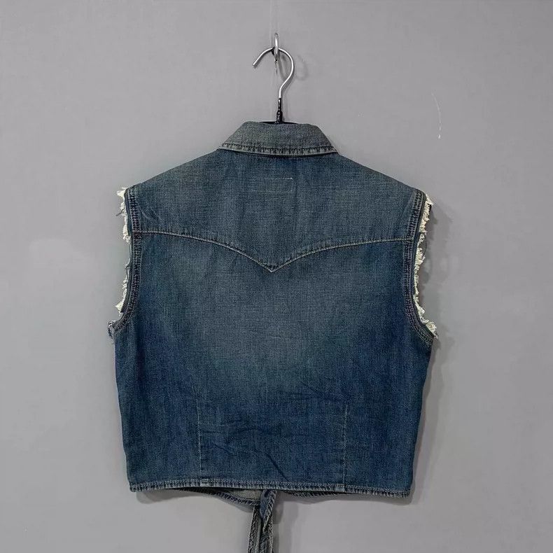 Saint Laurent Paris Saint Laurent Paris Make an old Jean sleeveless waistcoat v Size US S / EU 44-46 / 1 - 3 Thumbnail