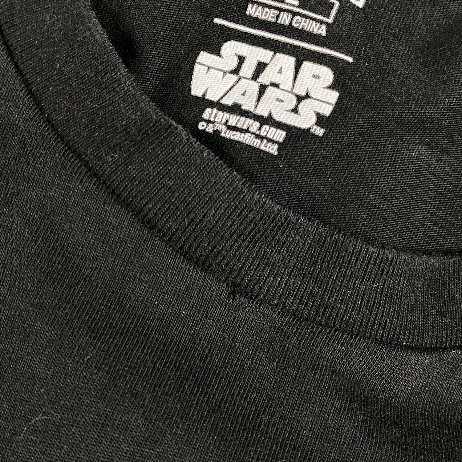 Star Wars Mens T-Shirt Short Sleeve Uniqlo Star Wars Size L Black Size US L / EU 52-54 / 3 - 7 Thumbnail