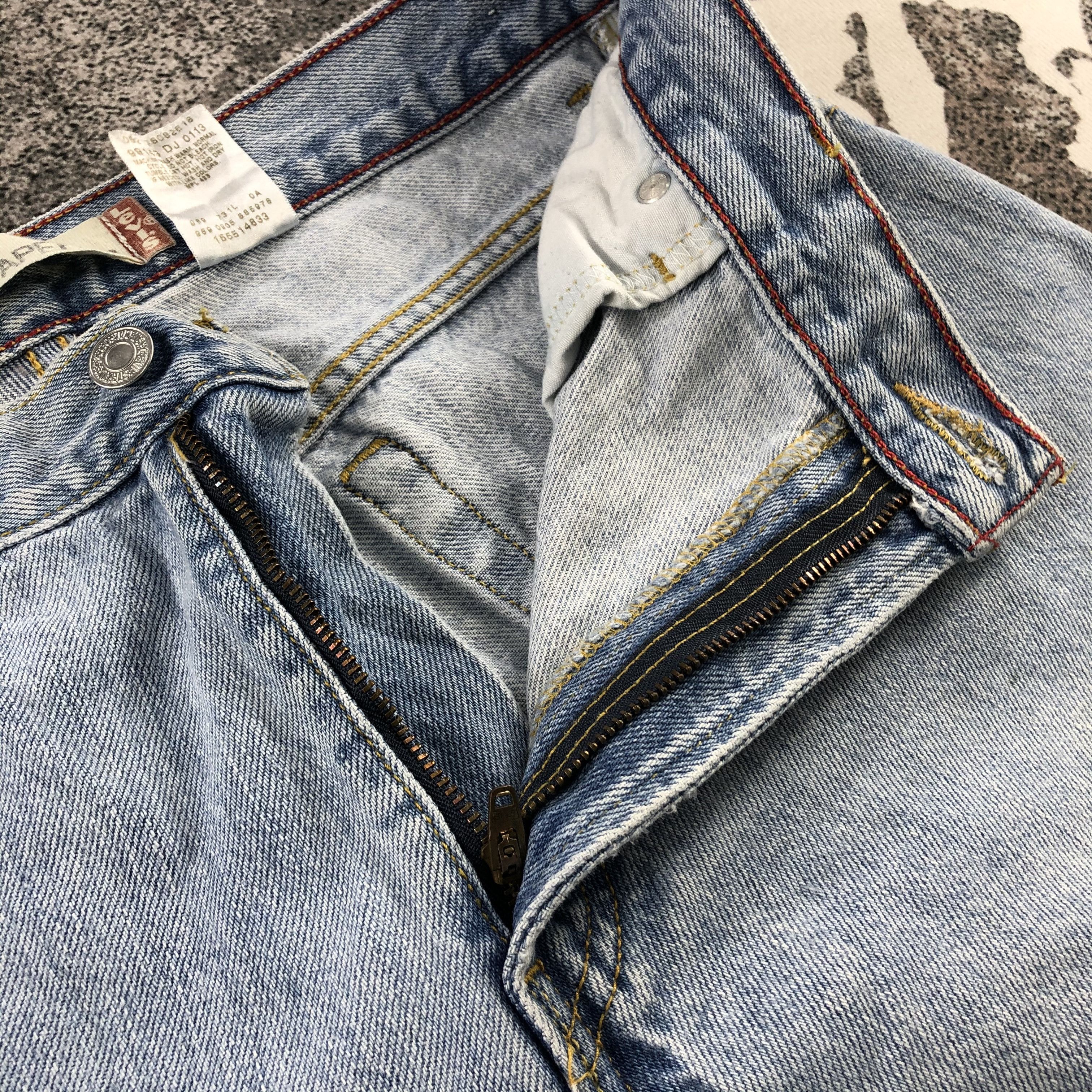 Levi's Vintage Levis 550 Jeans Medium Wash Denim KJ844 Size US 32 / EU 48 - 10 Thumbnail