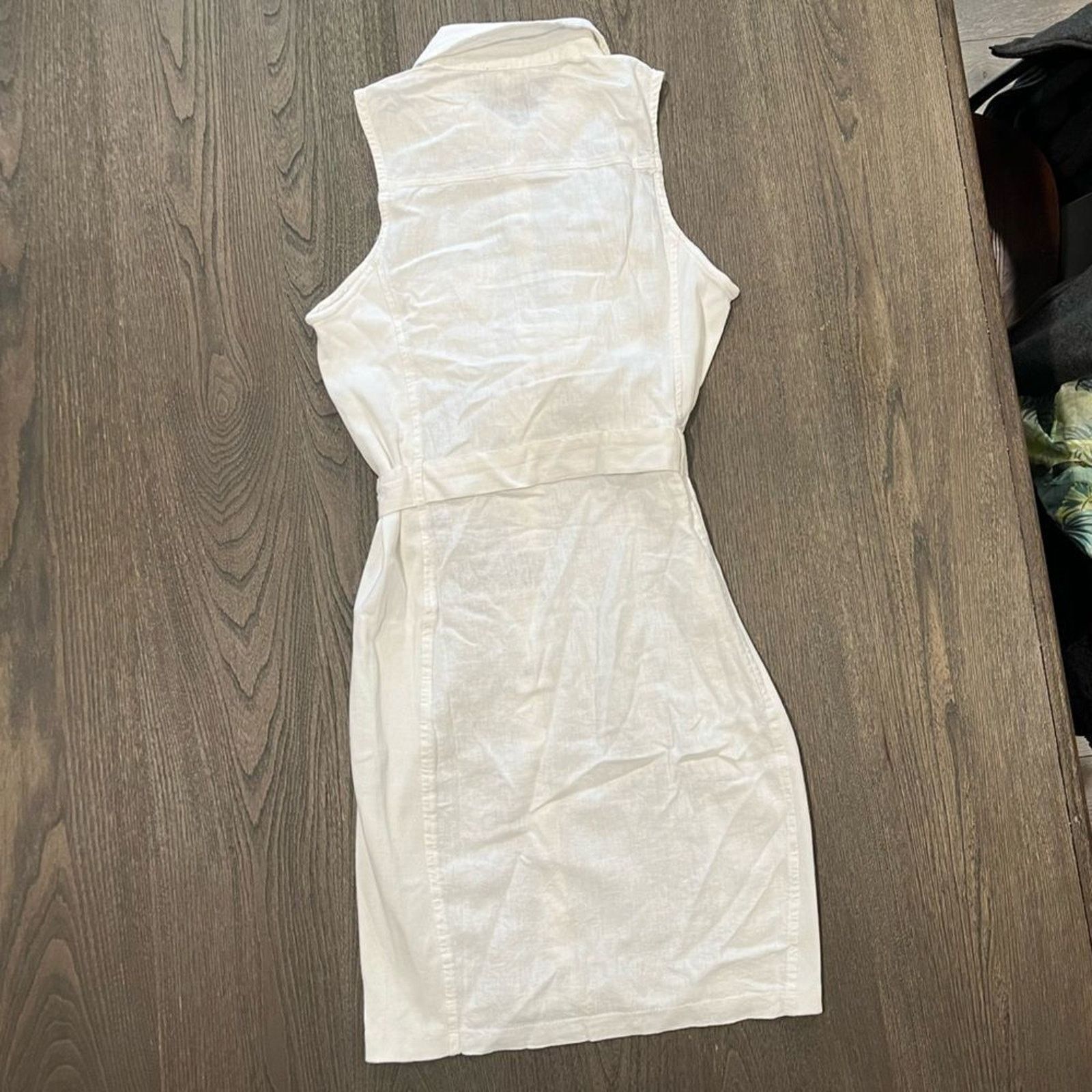 Guess NWOT Guess Los Angeles Linen Blend Tie Waist Dress Size M / US 6-8 / IT 42-44 - 4 Thumbnail