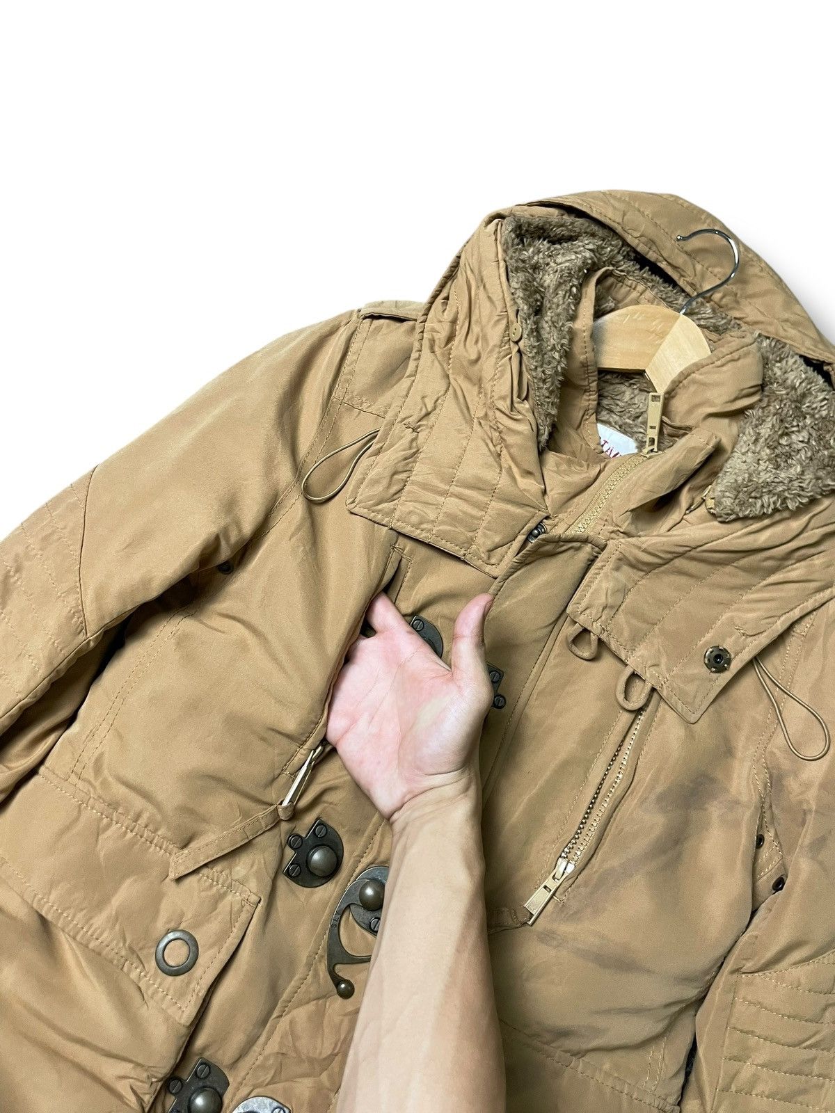 If Six Was Nine × Japanese Brand × Le Grande Bleu (L.G.B.) SLY Military Amelia Brand Fur Jacket (64) Size US XXS / EU 40 - 6 Thumbnail
