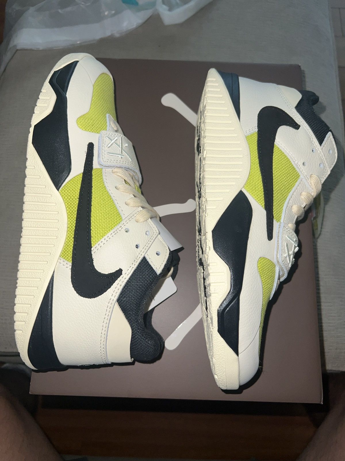 Jordan Brand × Travis Scott Jumpman Jack Size US 9 / EU 42 - 3 Thumbnail