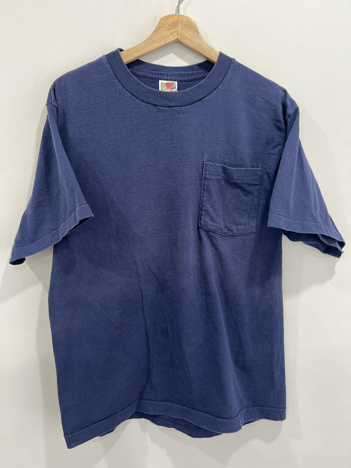 Vintage 90s Blank Tee Shirt pocket single stitch