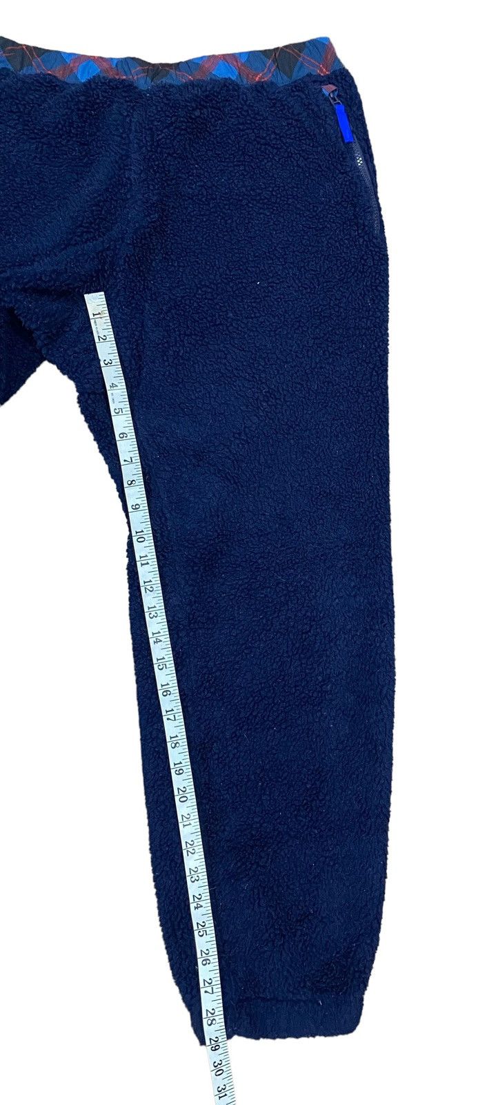 JW Anderson × Uniqlo JW Anderson X Uniqlo Jogger Pant w36” Size US 36 / EU 52 - 14 Thumbnail