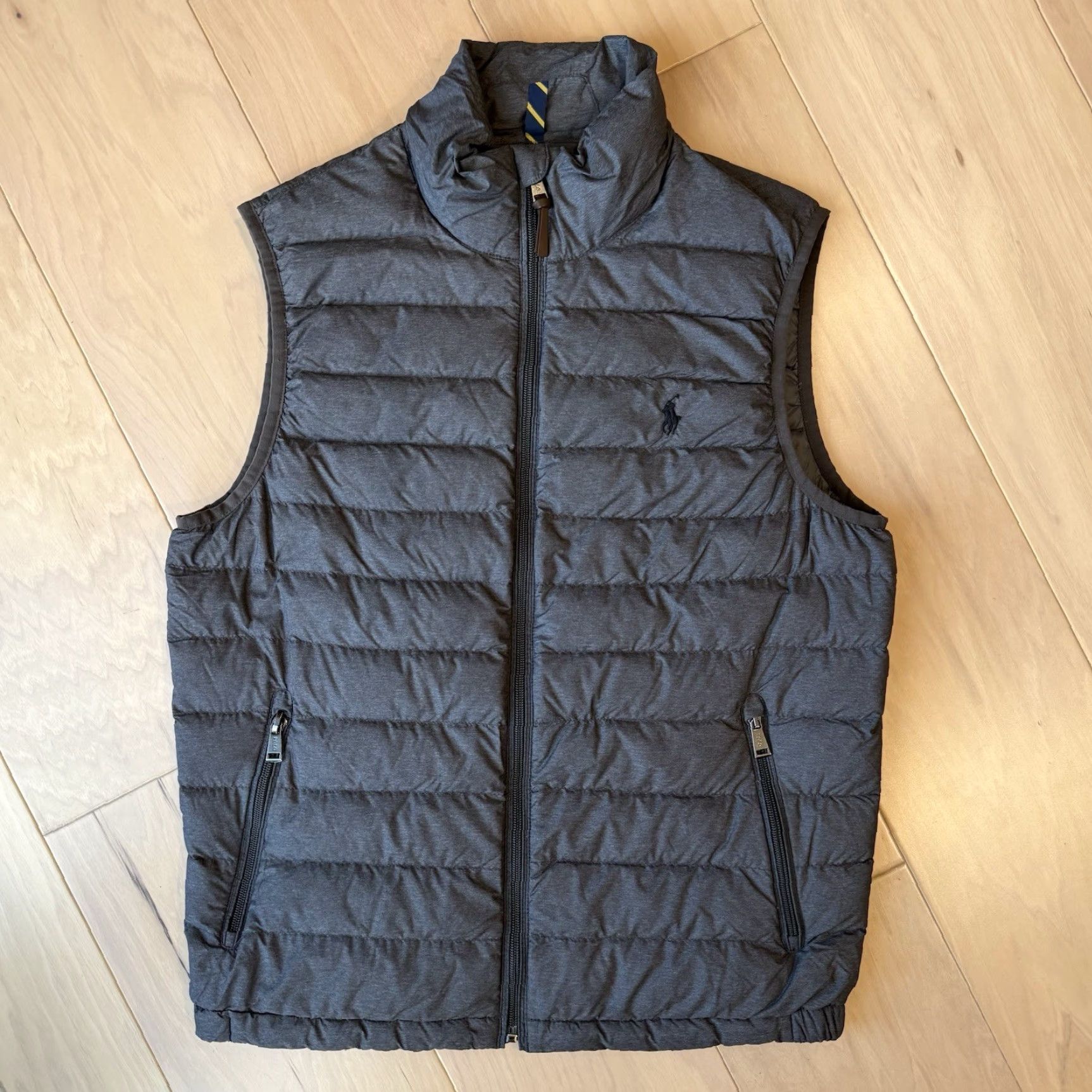 Polo Ralph Lauren VINTAGE Polo Ralph Lauren Down Vest S Gray Full Zip Puffer Minimalist New York Polo Ralph Lauren Front Logo Zipper Regular Fit Mens Size US S / EU 44-46 / 1 - 2 Thumbnail