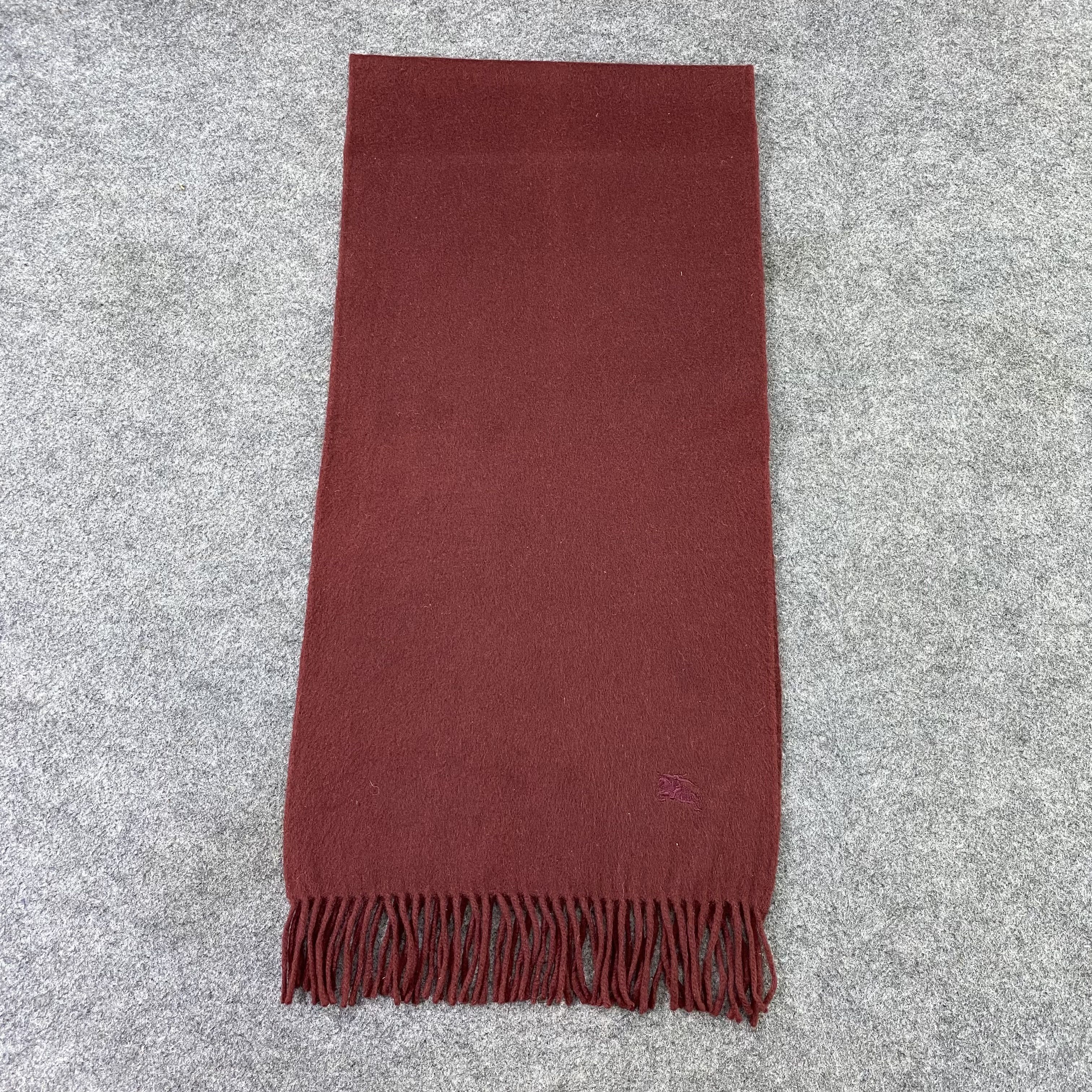 Burberry Burberrys Cashmere Scarf / Muffler / Neckwear - T1500 Size ONE SIZE - 2 Thumbnail