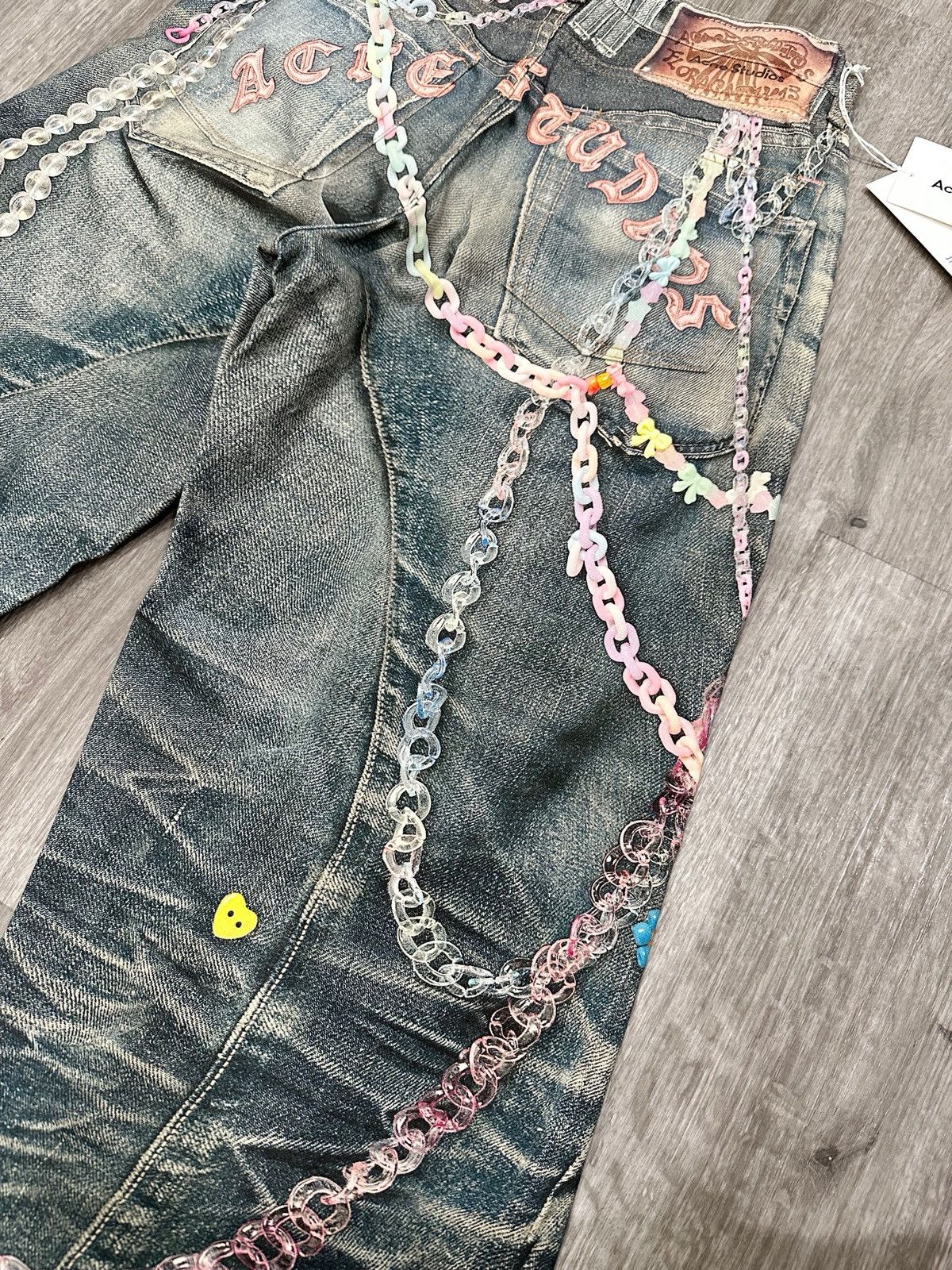 Acne Studios Acne Studios 1981 Trompe L’oeil Kawaii Keychain Jeans Size US 29 - 6 Thumbnail