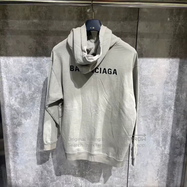 Balenciaga Balenciaga Front and Back Embroidered Letter Logo Grey Hoo Size US S / EU 44-46 / 1 - 2 Thumbnail