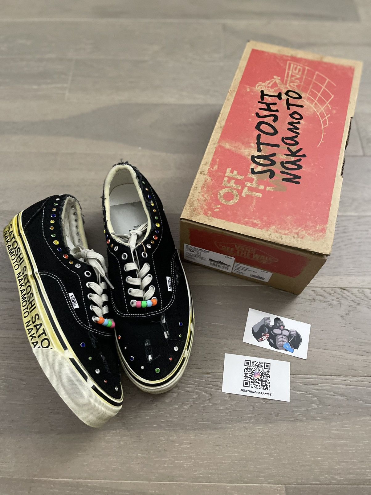 Satoshi Nakamoto × Vans Satoshi Nakamoto OTW Old Skool Vans Pearlized Size US 13 / EU 46 - 2 Thumbnail