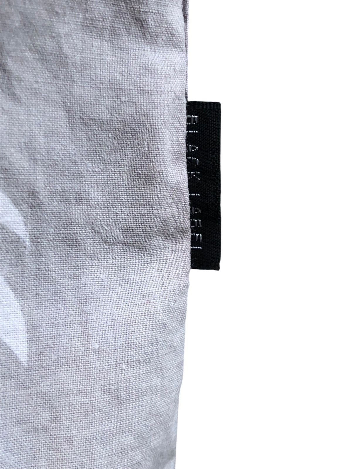 Burberry Burberry Black Label Fullprint Logo Button Ups Size US M / EU 48-50 / 2 - 9 Thumbnail