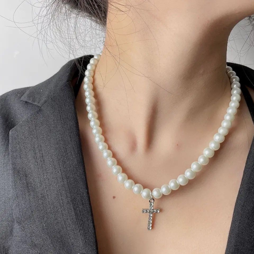 Other Punkrock Diamond Cross Glitter Pearls Necklace Chain Size ONE SIZE - 3 Thumbnail