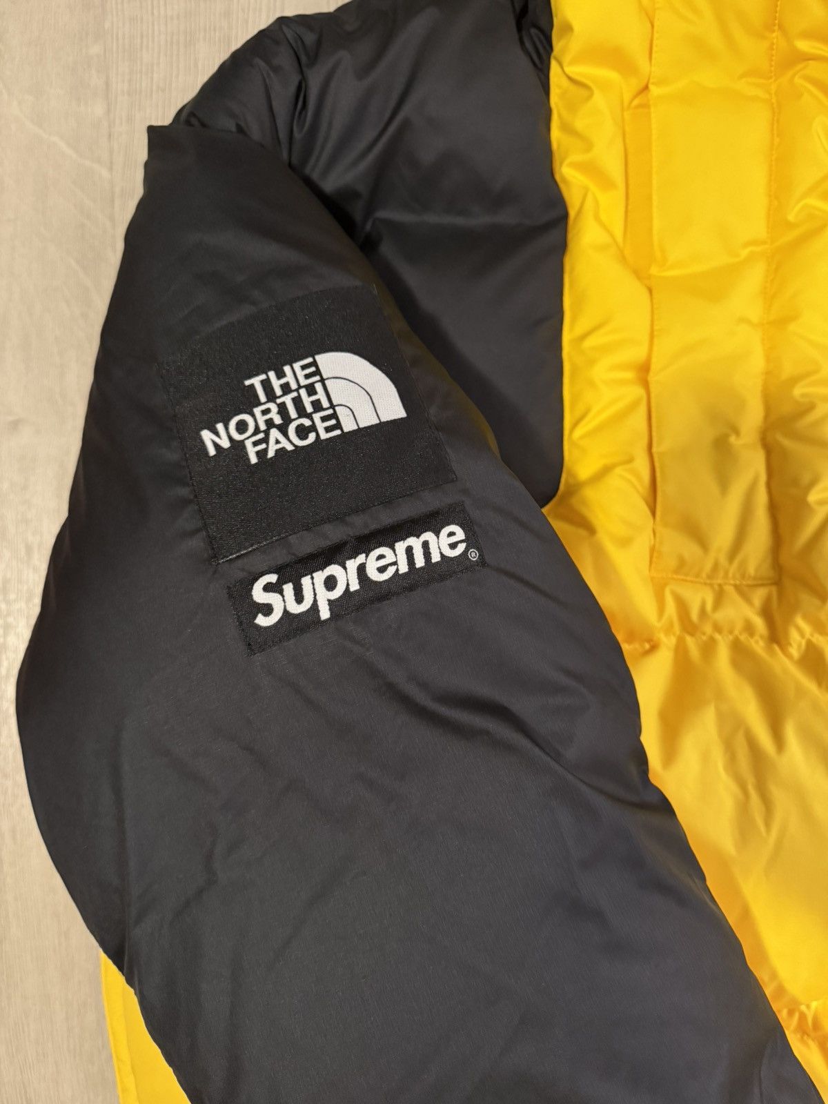 Supreme × The North Face 800-Fill Half Zip Hooded Pullover Yellow (L) Size US L / EU 52-54 / 3 - 4 Thumbnail