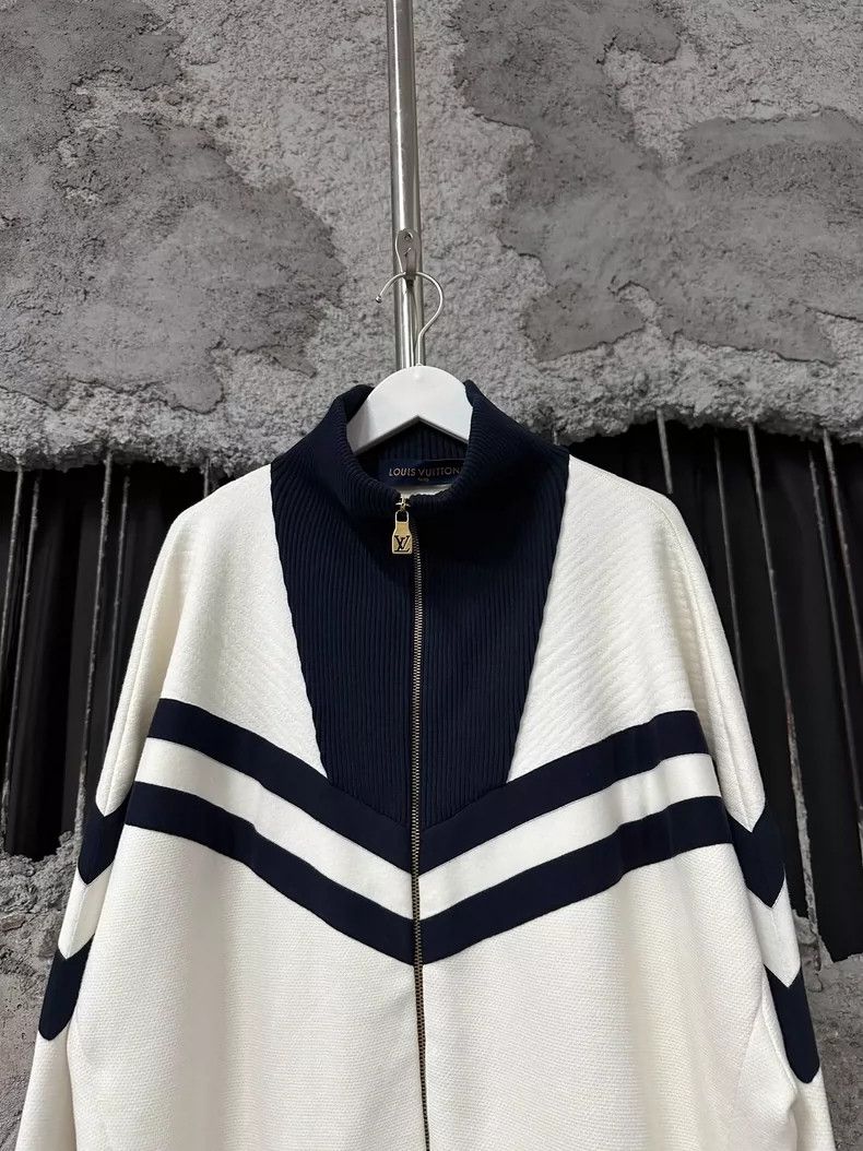 Louis Vuitton Louis Vuitton Black and White Panda Zip Jacket Size US L / EU 52-54 / 3 - 3 Thumbnail
