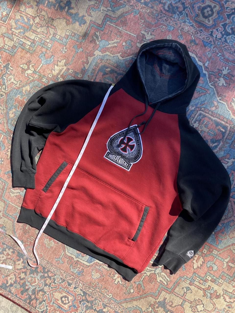 Independent Truck Co. 2000s Red and Black Independent Ace Embroidery Hoodie Large Size US L / EU 52-54 / 3 - 1 Thumbnail