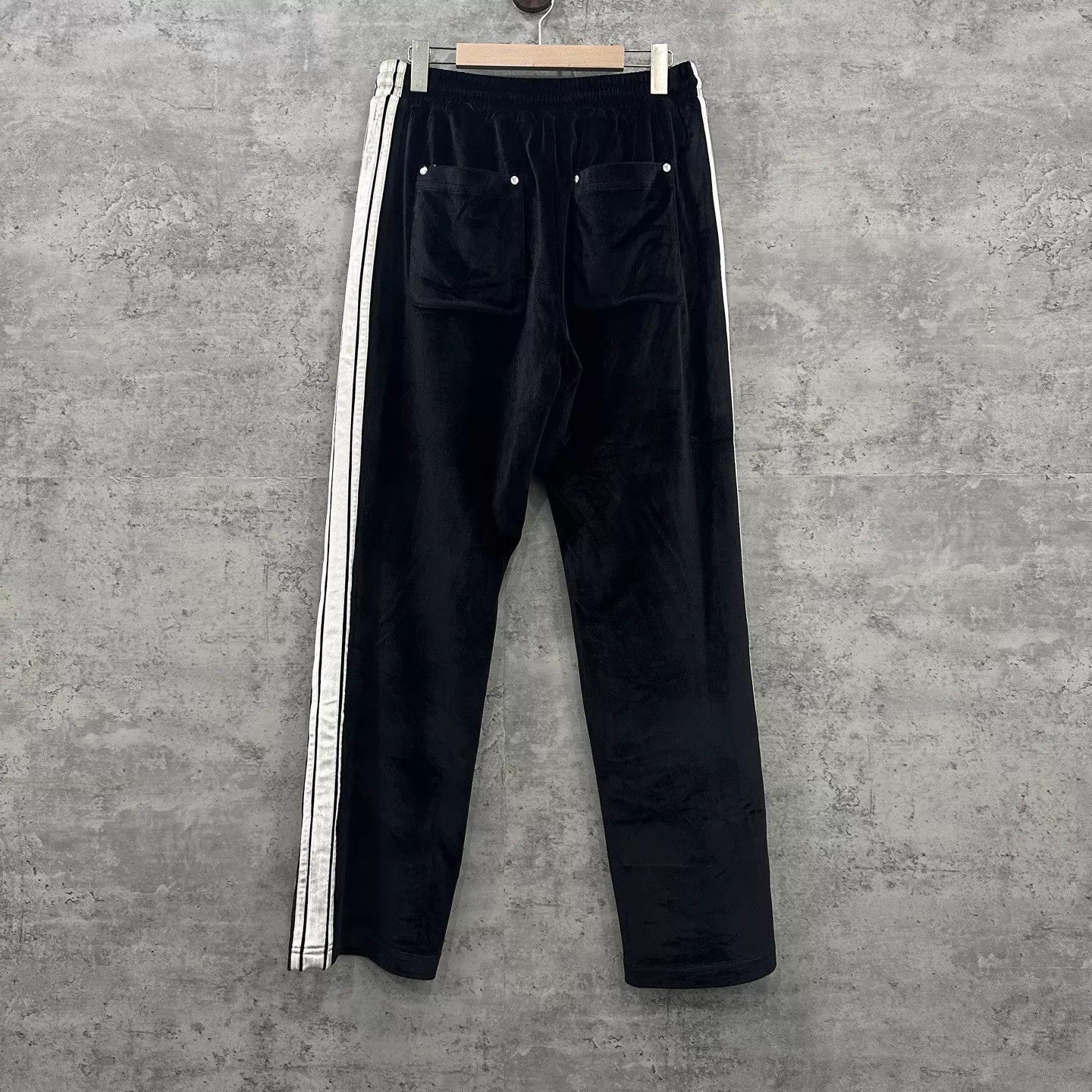 Other GL Black Velvet Paneled Casual Pants XL Unisex 99 New Size US 36 / EU 52 - 2 Thumbnail