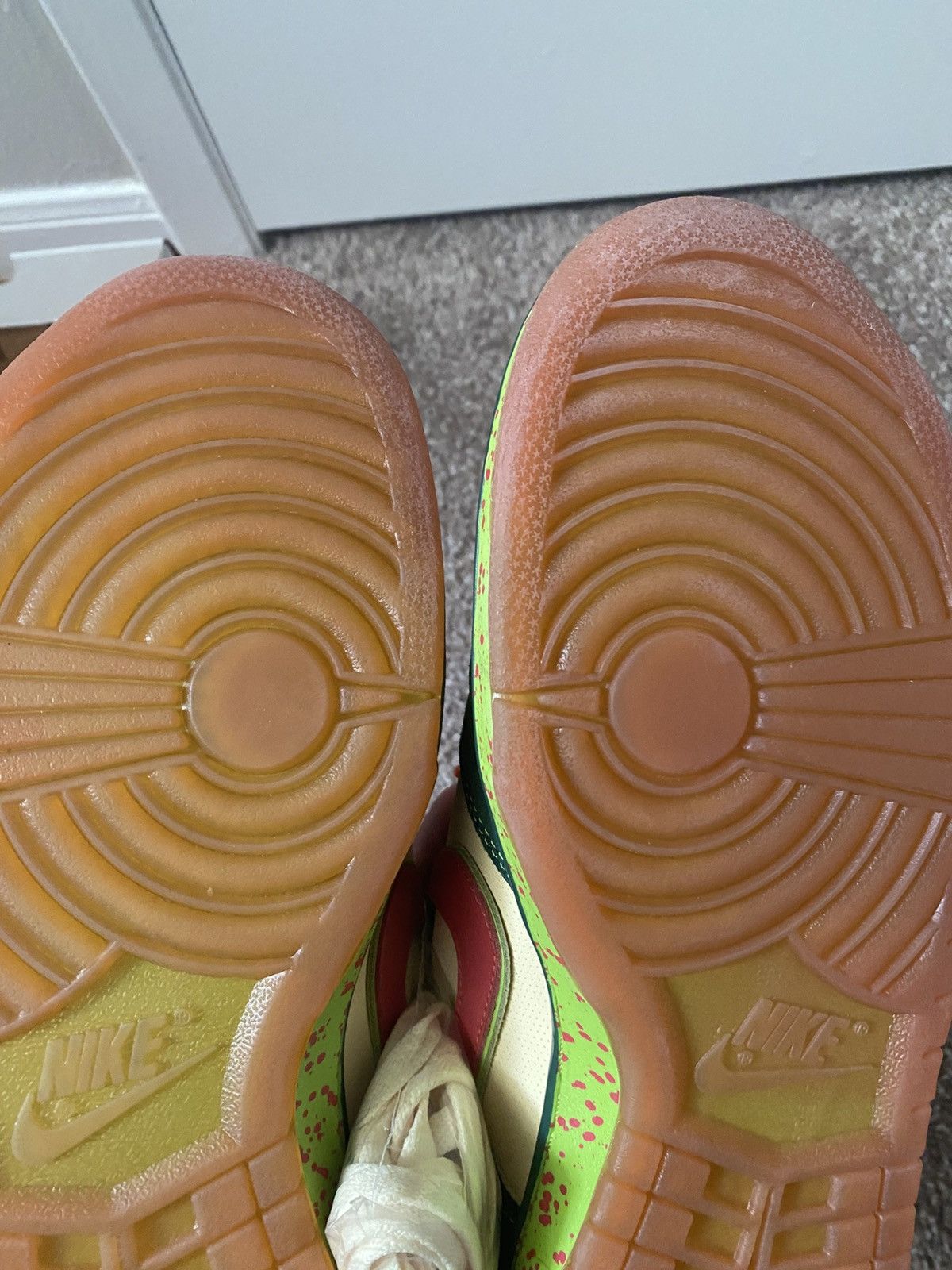 Nike Nike sb dunk low mosquito Size US 13 / EU 46 - 8 Thumbnail