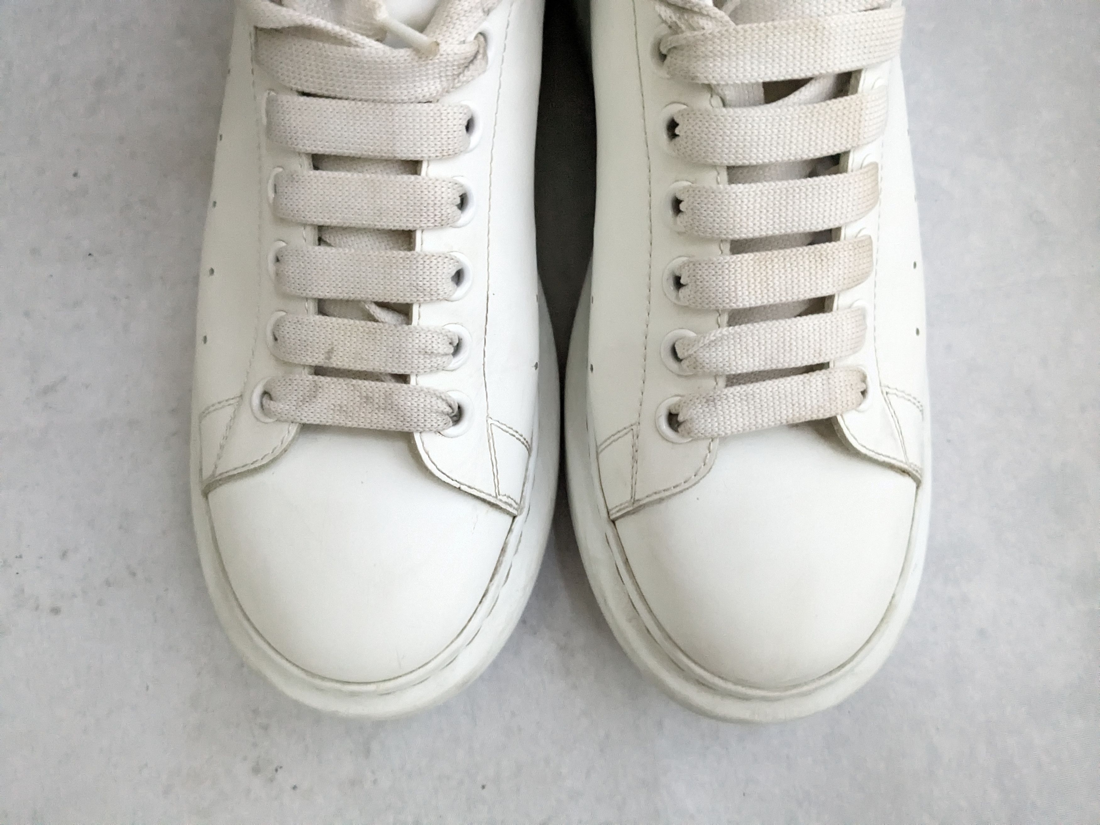 Alexander McQueen Alexander Mcqueen Oversized Larry Sneakers 10 43 White Size US 10 / EU 43 - 3 Thumbnail