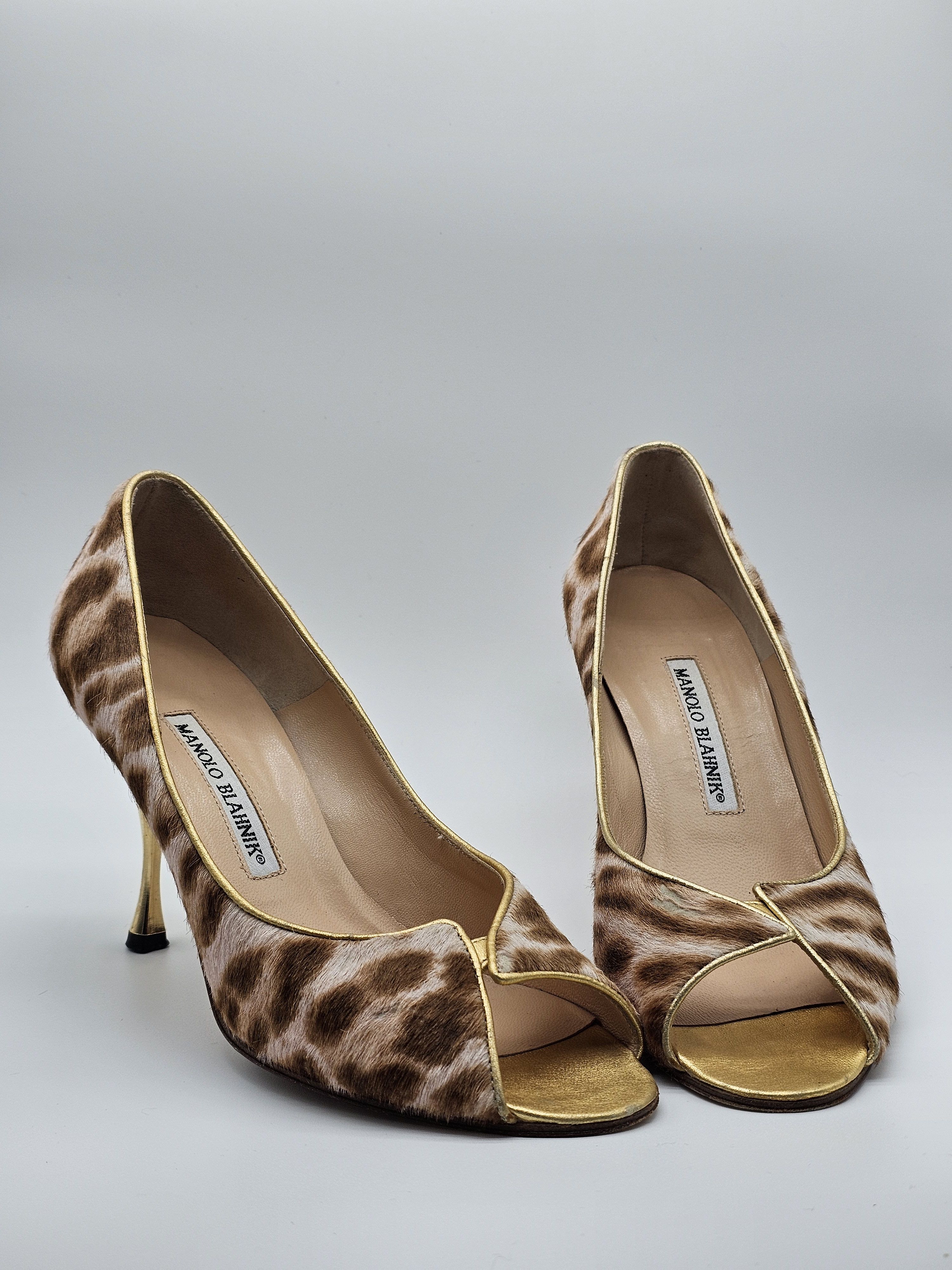 Manolo Blahnik Manolo Blahnik Heels Size US 7 / IT 37 - 1 Thumbnail