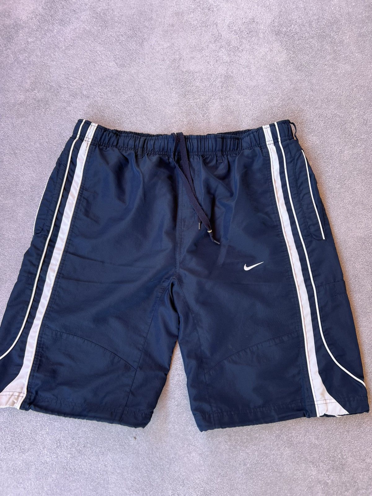 Nike 🔥 Vintage Nike Blue Y2K Nylon Shorts – Size M/L Size US 32 / EU 48 - 3 Thumbnail