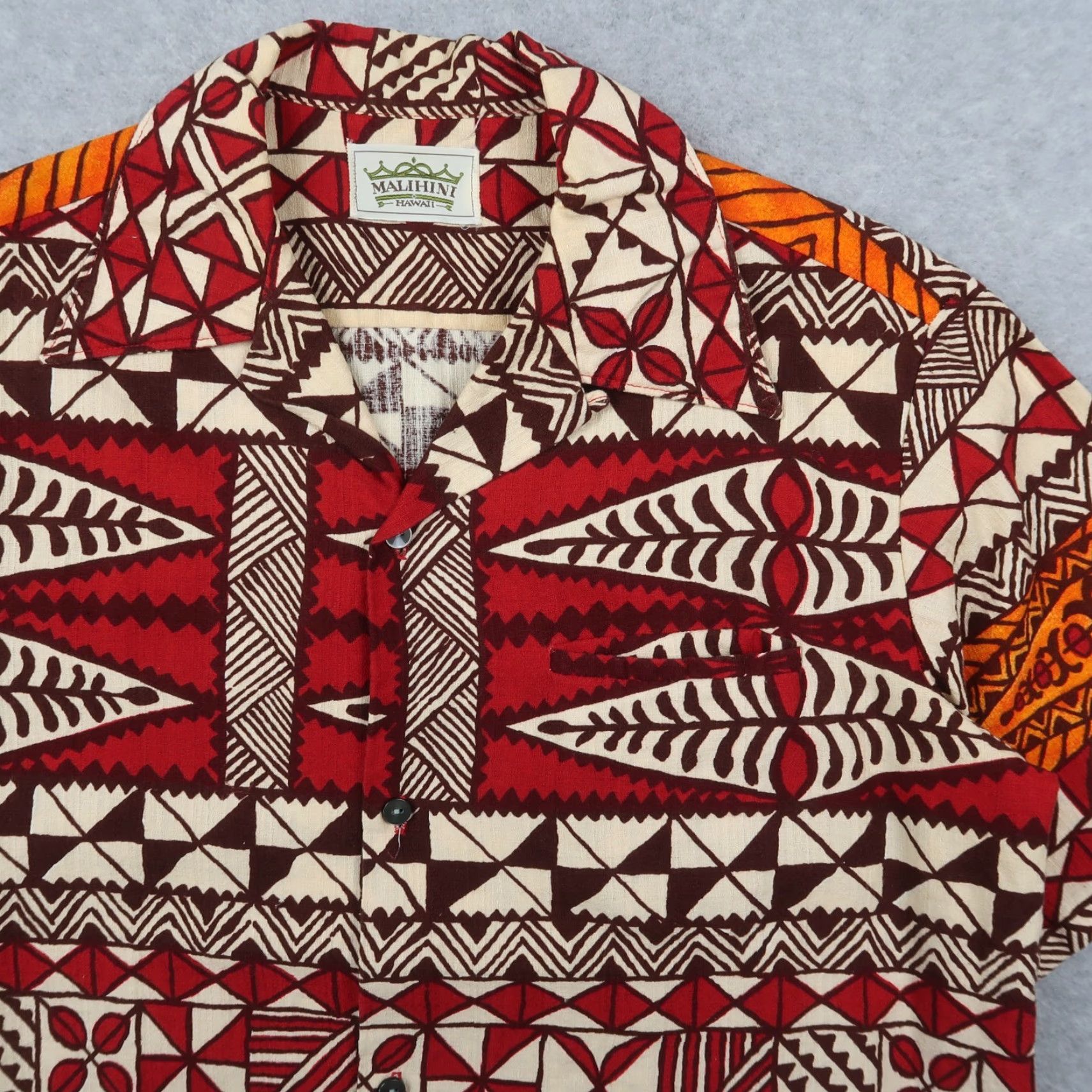 Vintage VINTAGE Malihini Hawaii Hawaiian Shirt Mens M/L Geometric Loop Collar Button Size US M / EU 48-50 / 2 - 3 Thumbnail