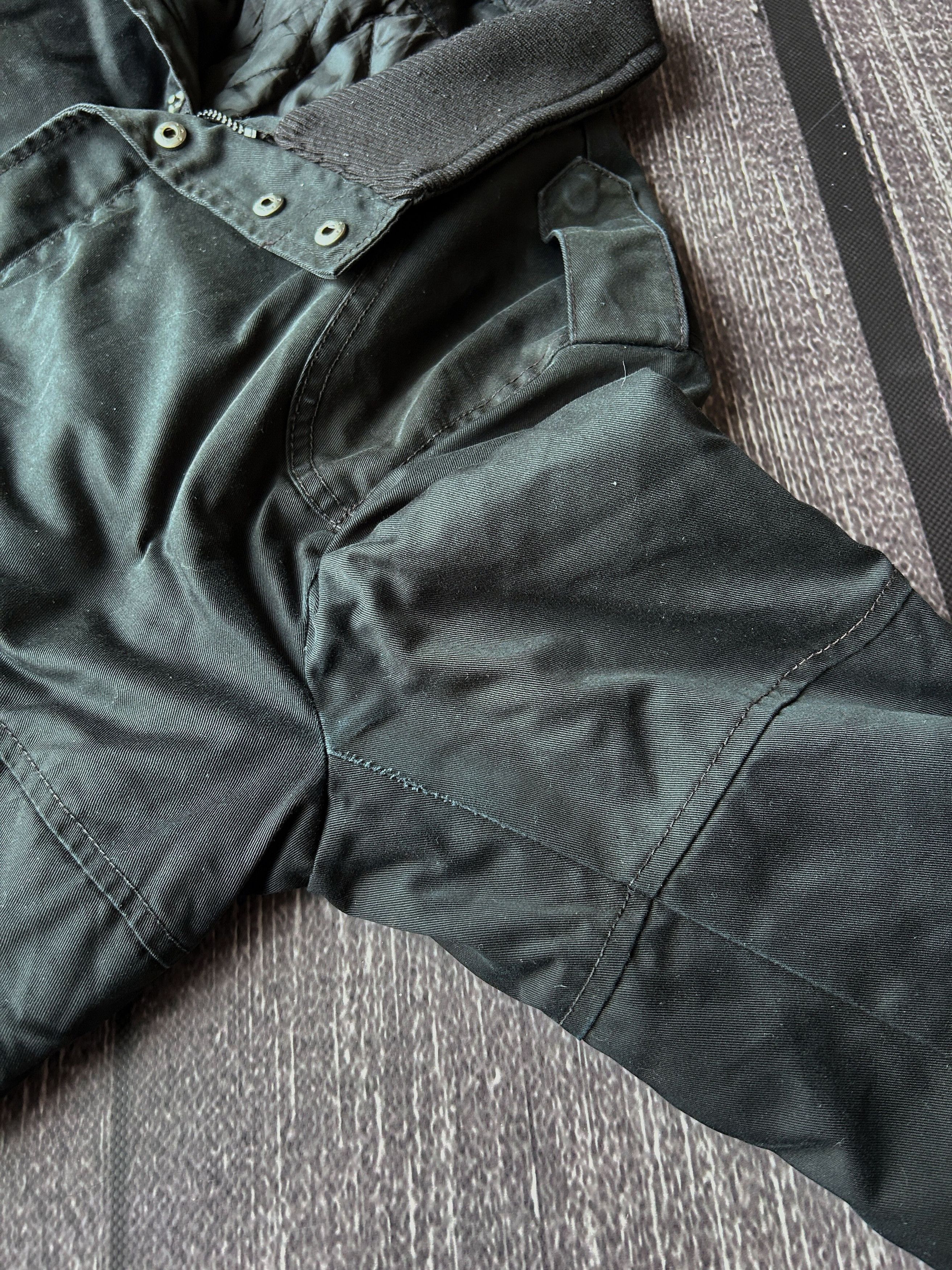 Vintage Vintage Black Bomber Jacket Cropped Fit Y2K Streetwear Style Size US M / EU 48-50 / 2 - 6 Thumbnail