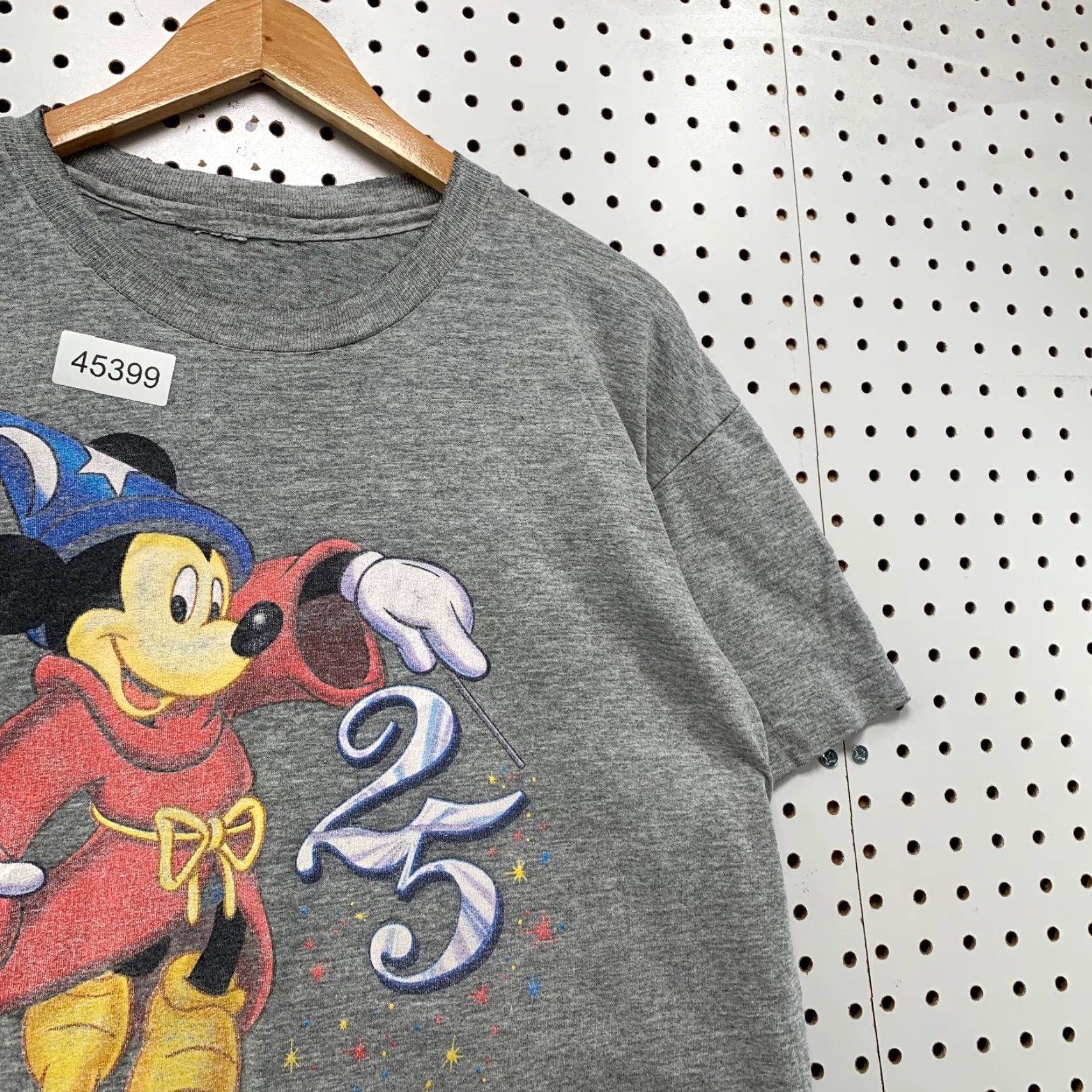 Disney VINTAGE Disney Mickey Mouse Shirt Mens M Gray 25th USA Graphic Print Cartoon Crew Neck Short Sleeve Cotton T-Shirt Men Size US M / EU 48-50 / 2 - 5 Thumbnail