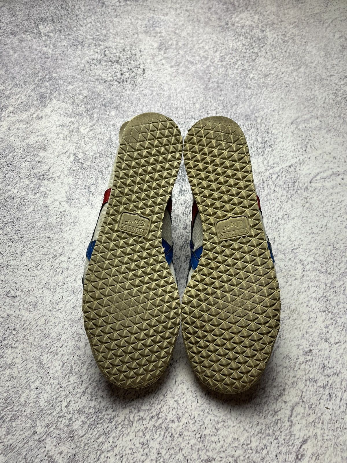 Asics Asics Onitsuka Tiger Mexico 66 Distressed Sneakers 10 Rare Size US 6 / EU 39 - 19 Thumbnail