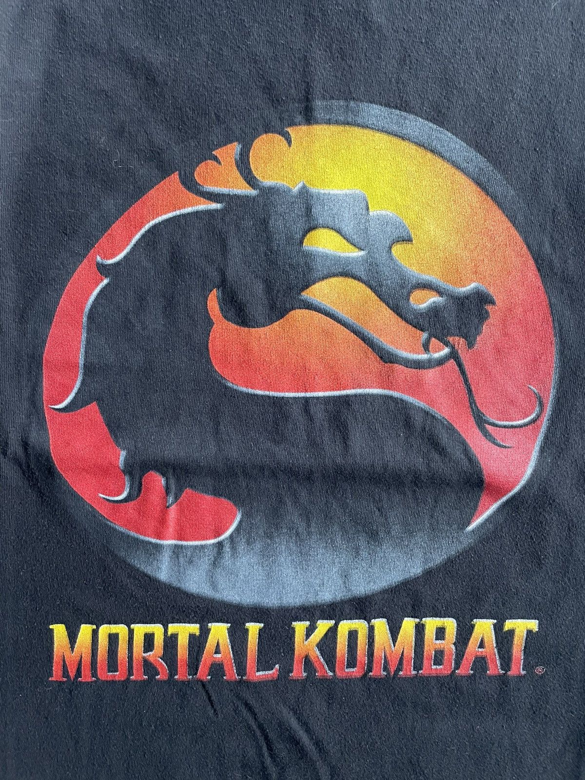 Vintage Vintage 2000s Mortal Kombat Center Logo Tee Size US S / EU 44-46 / 1 - 3 Thumbnail