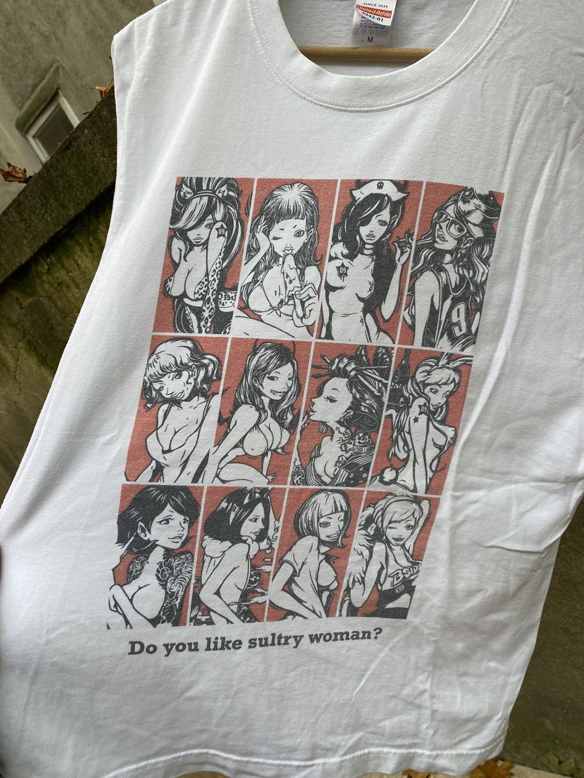 Anime × Japanese Brand 2000s Hentai “Do you like sultry woman” T-Shirt Size US M / EU 48-50 / 2 - 7 Thumbnail