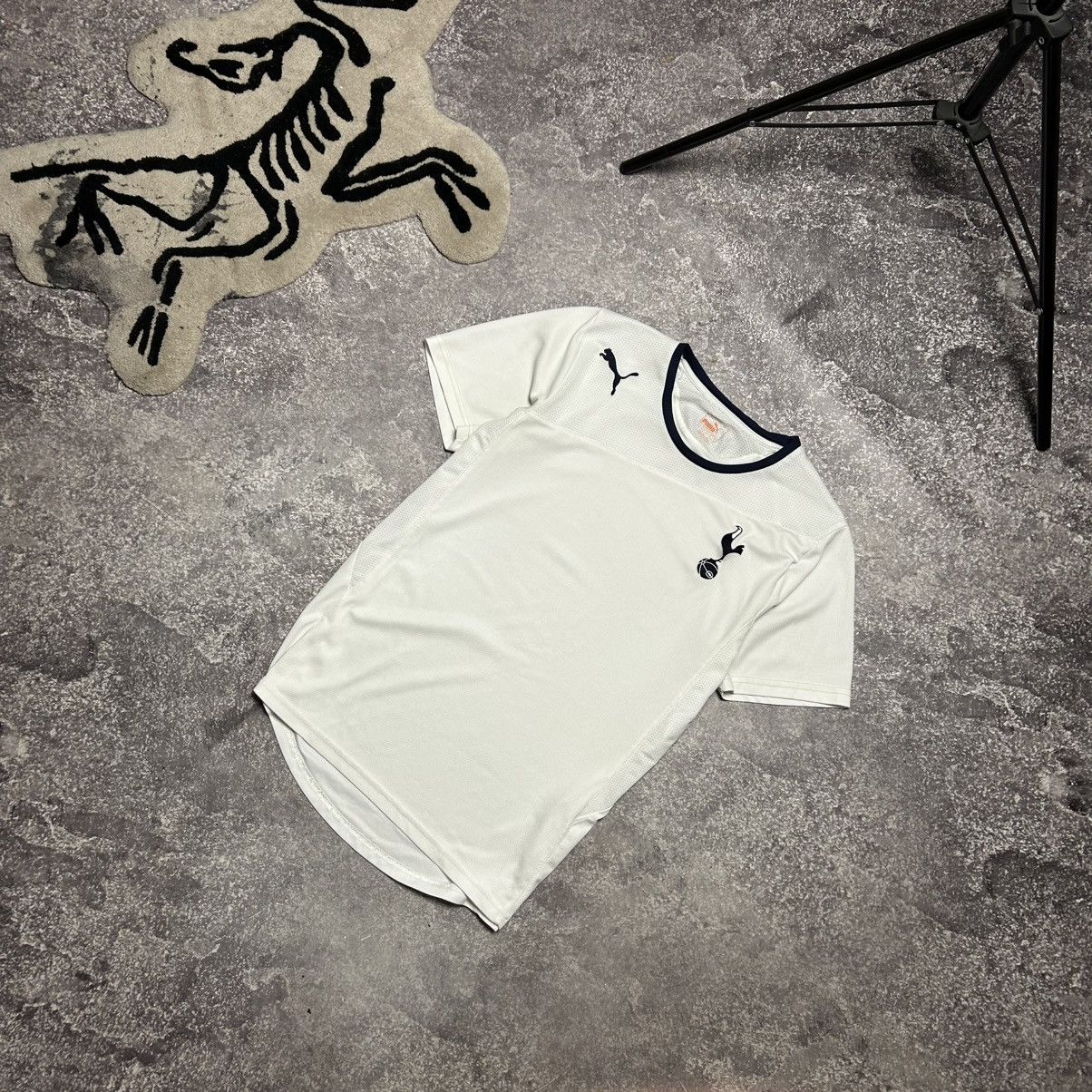 Puma Vintage Puma FC Tottenham 2000’s training soccer jersey Size US M / EU 48-50 / 2 - 1 Thumbnail
